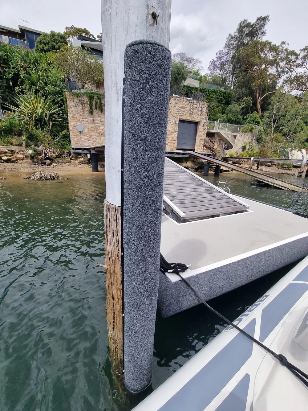 Products - Pontoon, Jetty and Marina Berth Fenders
