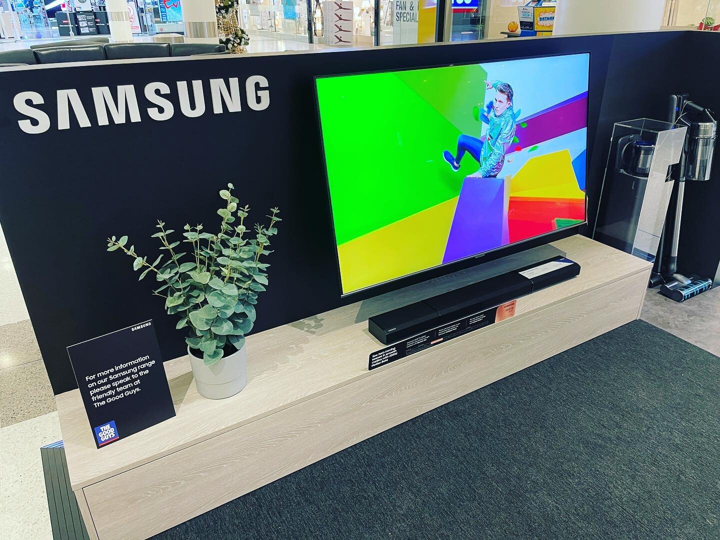 Great range of Samsung products showcased at The Good Guys Supa Centre Moore Park #popupstore #custombuild #thedisplaybuilders #retailactivation #retailinstallation