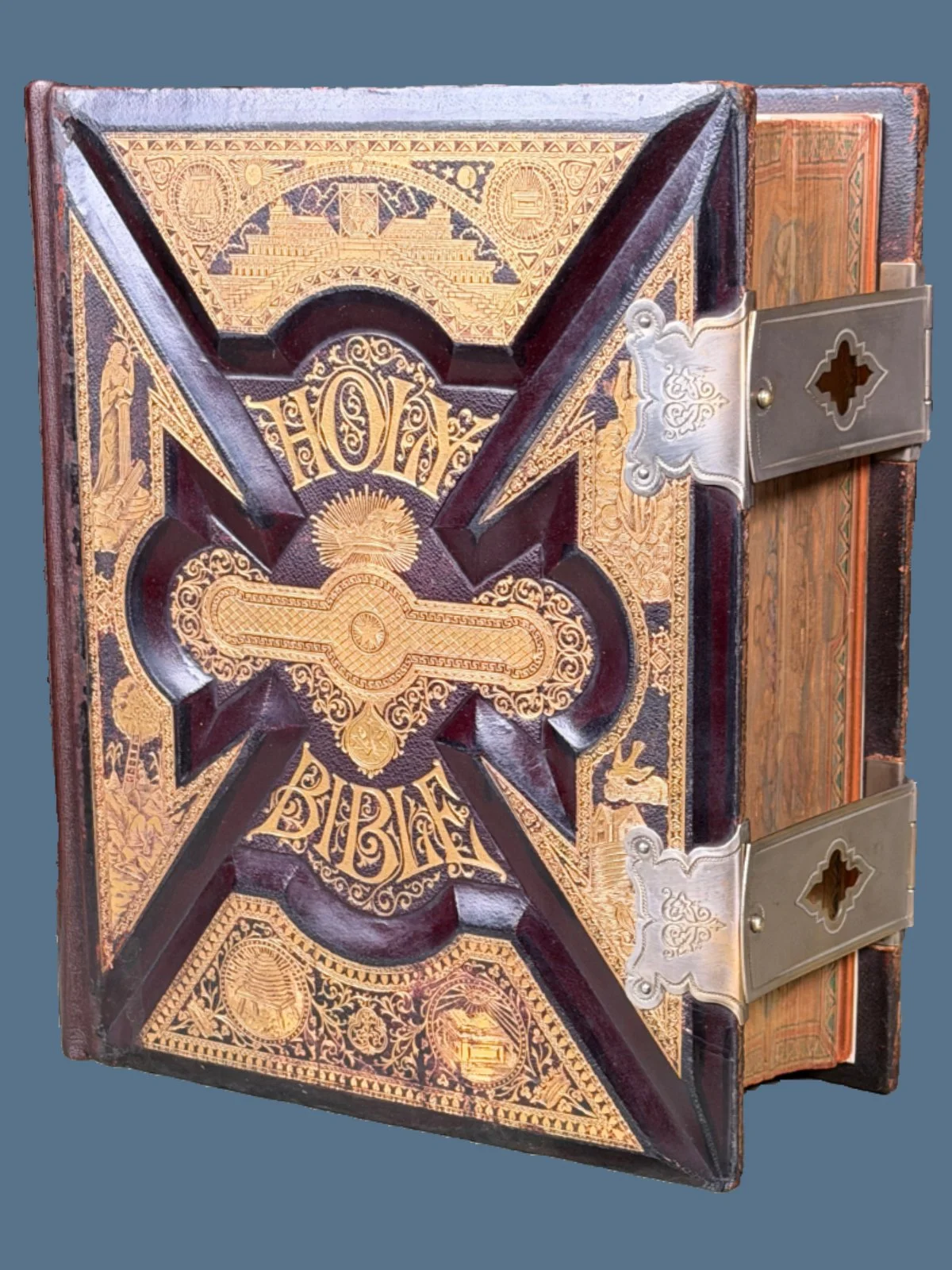 Family Bible Protestant