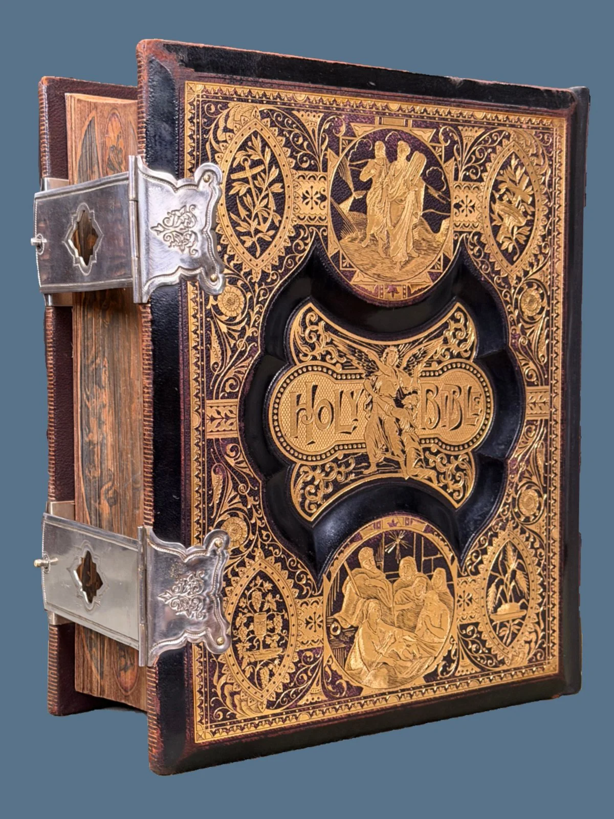 Protestant Family Bible