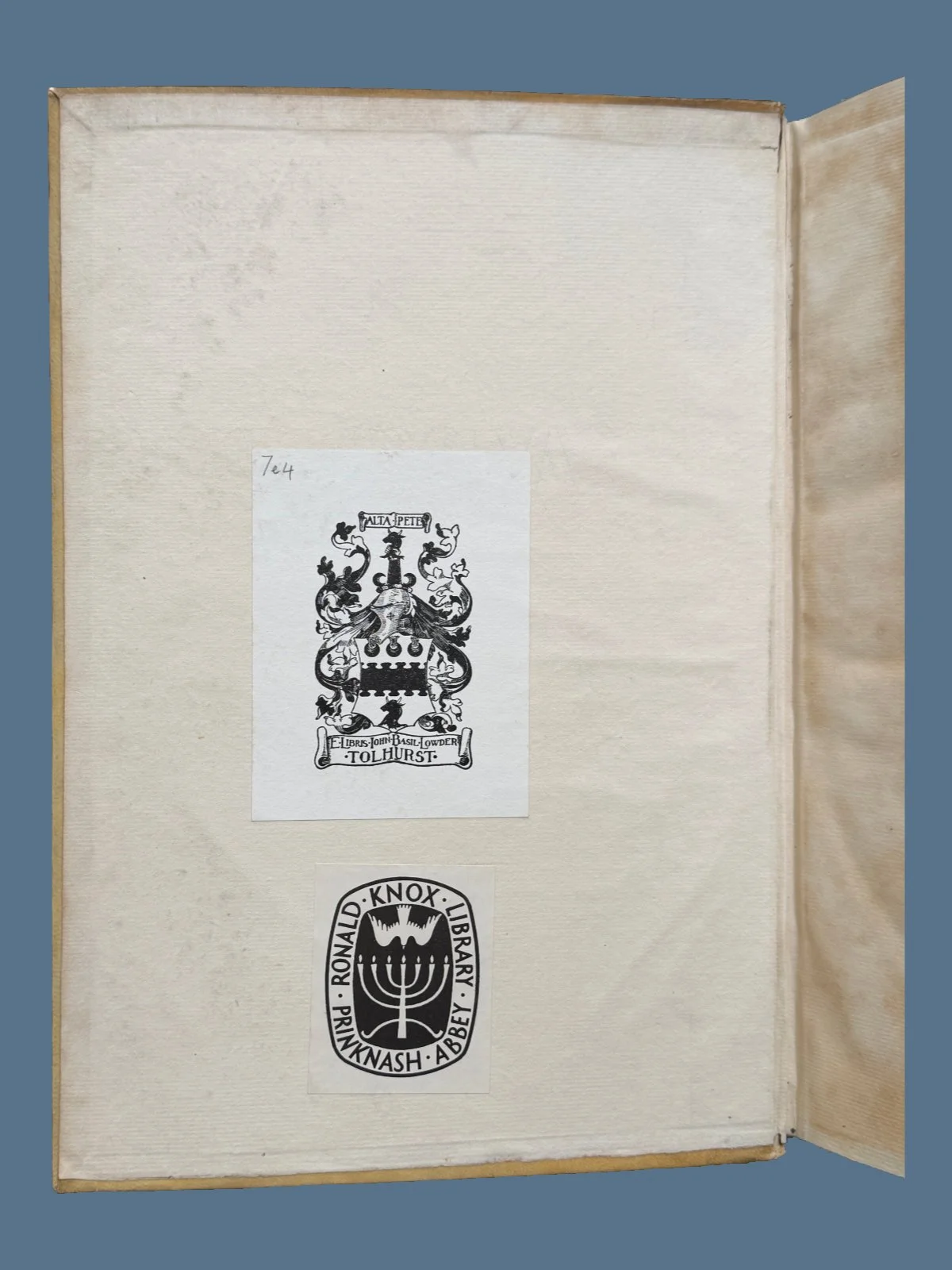 V05-3.jpg