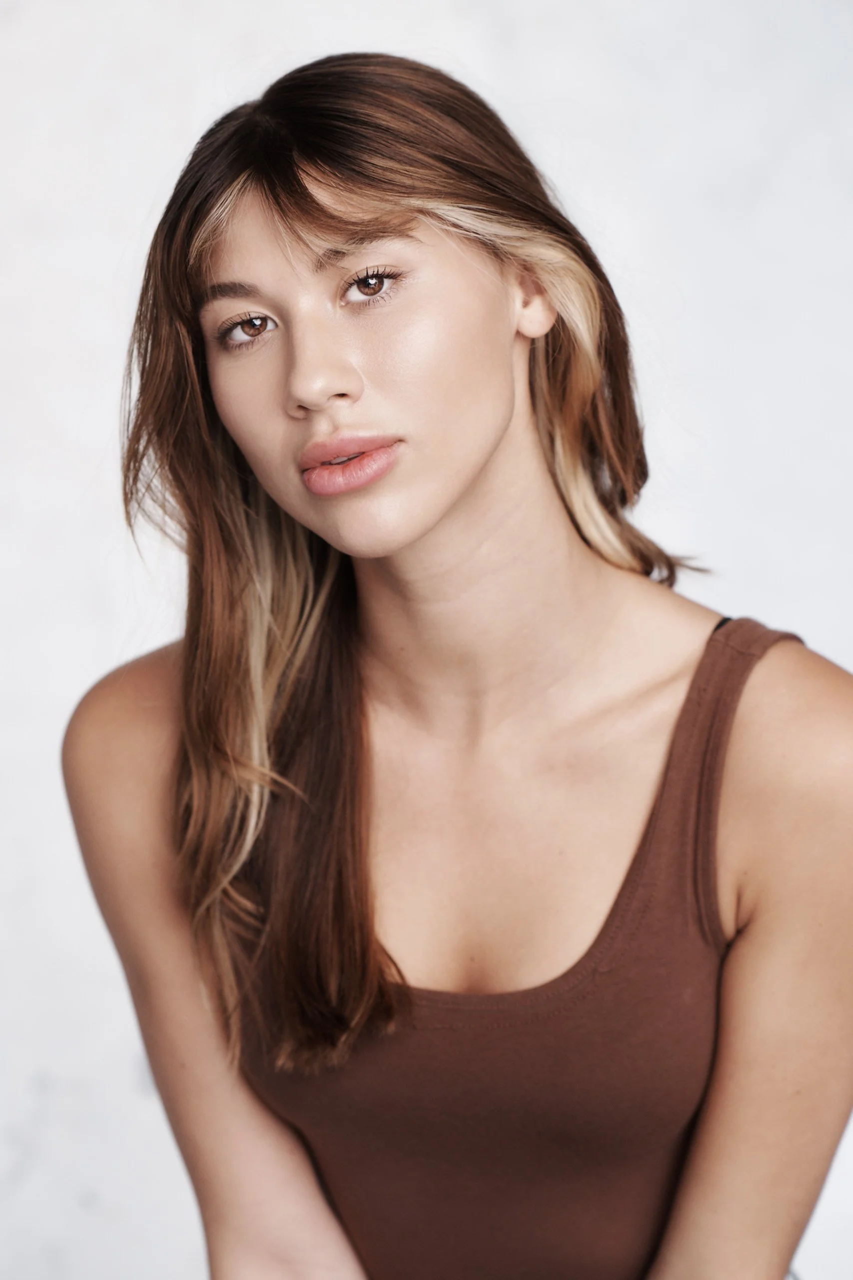 20220726_KR9_Headshots2616-RT.jpg