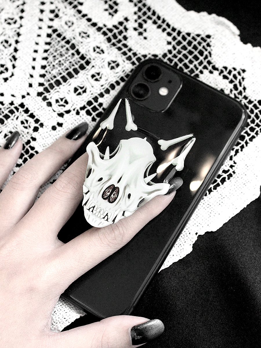 Kiv Bui_Photo_Photoshoot_Popsocket4.jpg