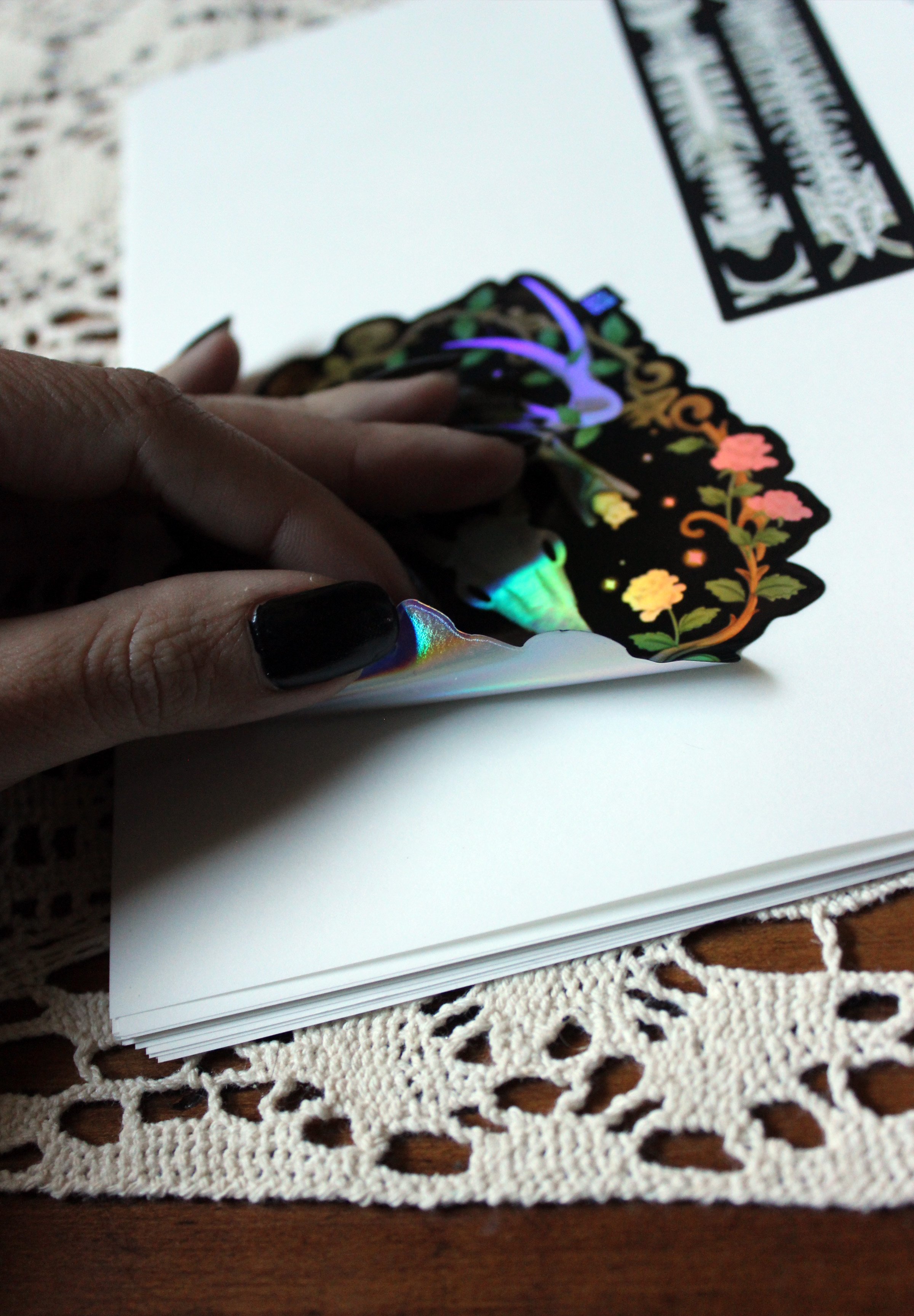 Kivbui_Stickerbook_Inside 3.jpg