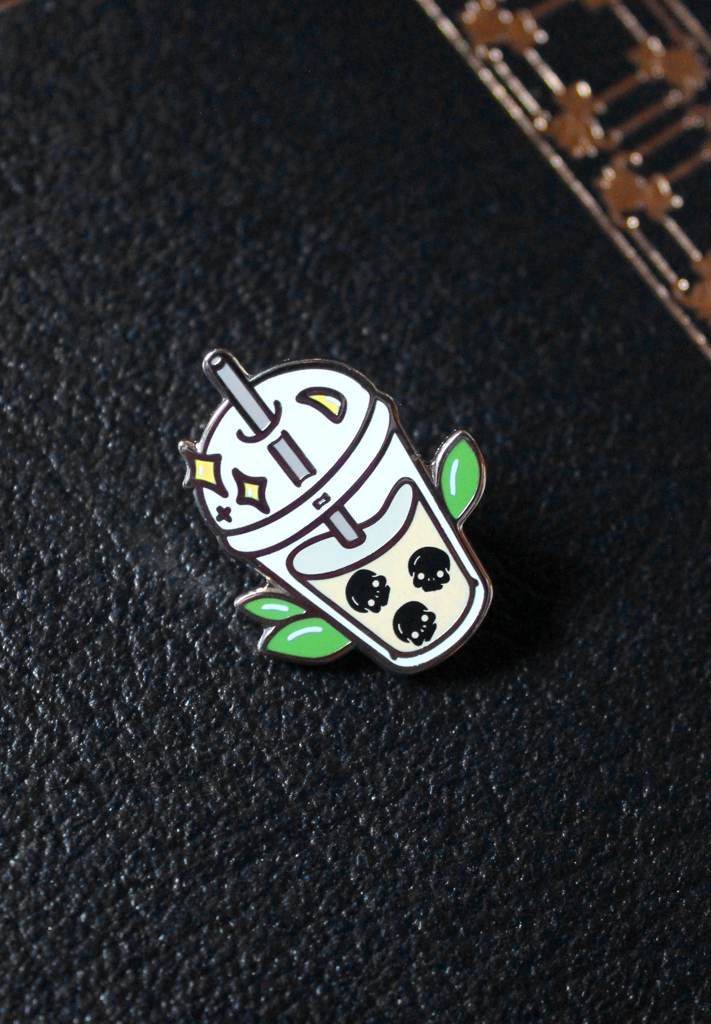 Kivbui_Enamel_Boba.jpg