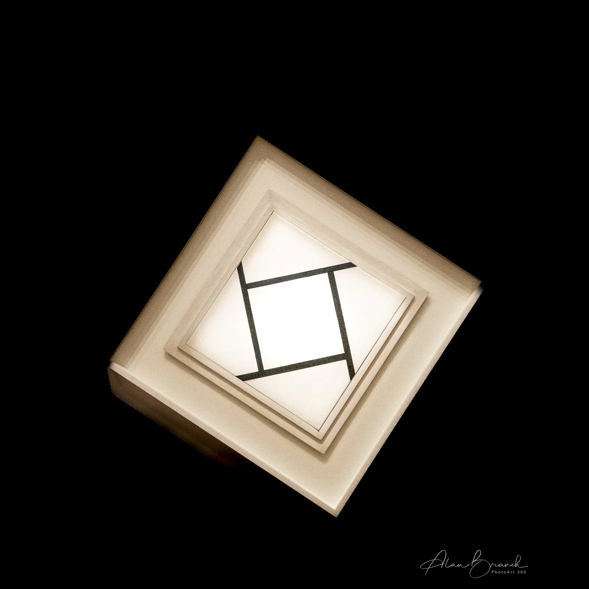 An example of contemporary art - thinking inside a square that is not no longer classical