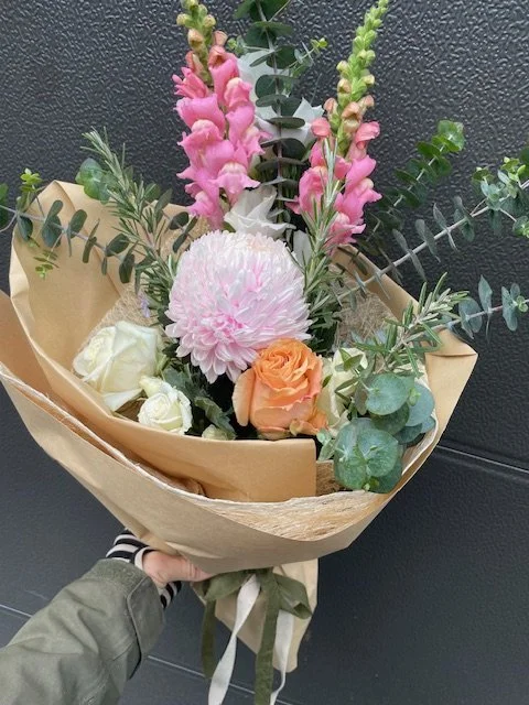 Floral bouquet 1.jpeg