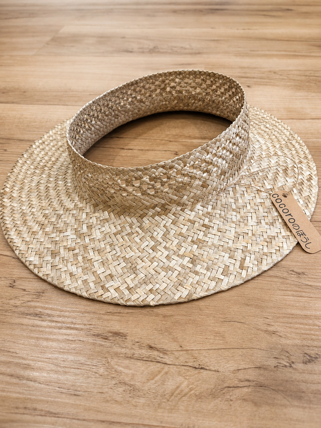 Crown Lauhala Pāpale