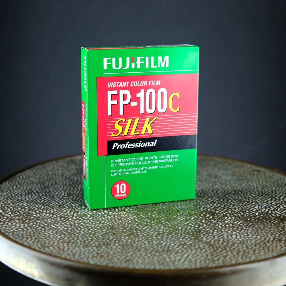 Latest batch of SX-70 film in the new packaging 01/2023 : r/Polaroid
