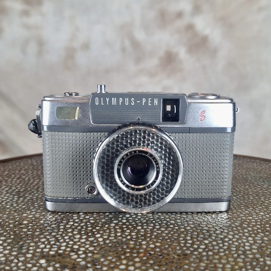 Olympus Pen EE