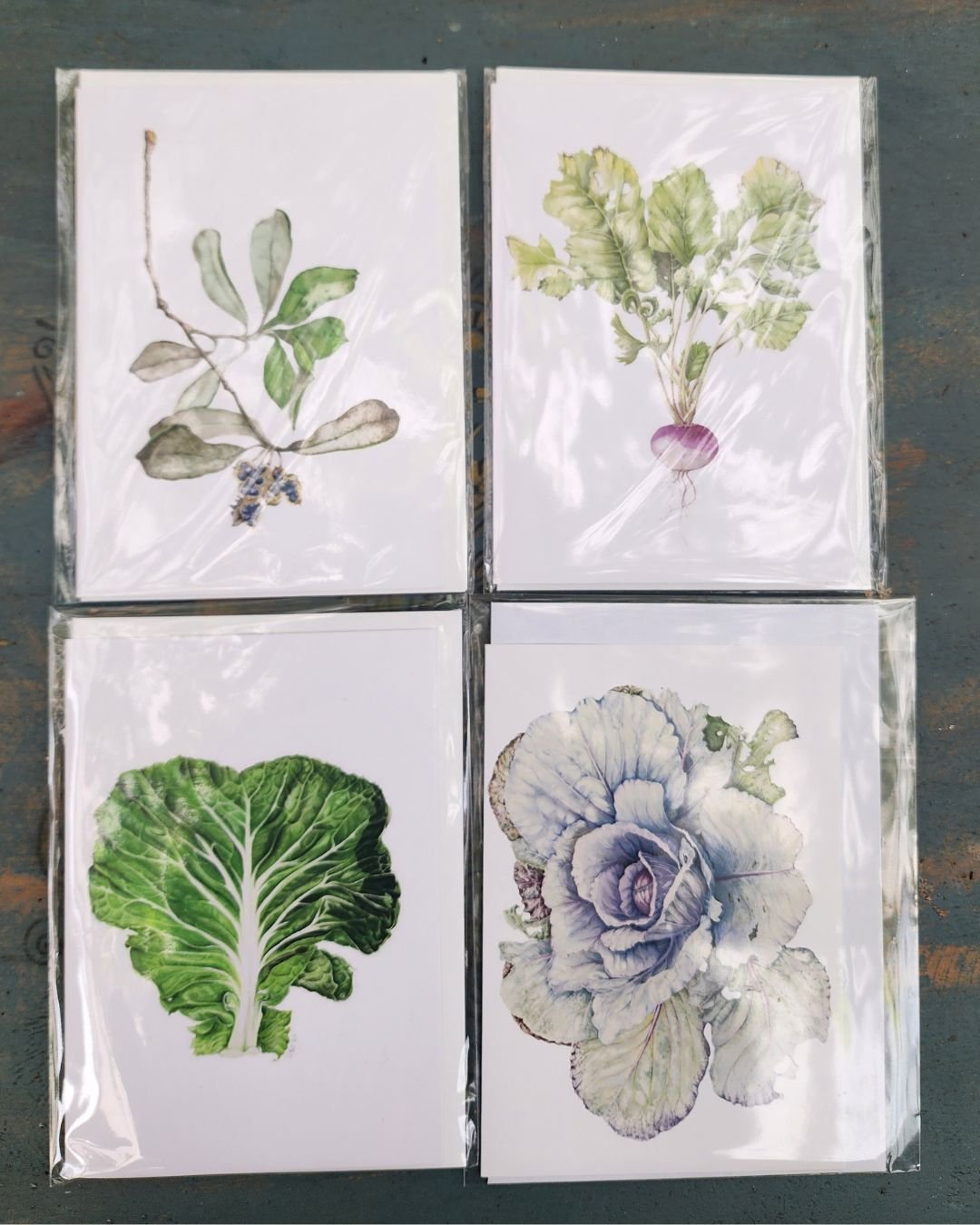 Go into the January draw to win greeting cards worth $27.80