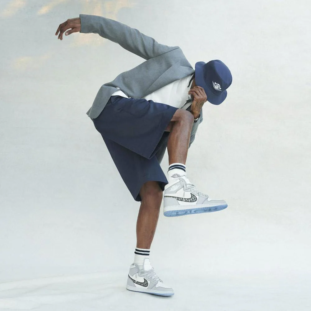 air-jordan-1-high-dior-cn8607-002_12.png