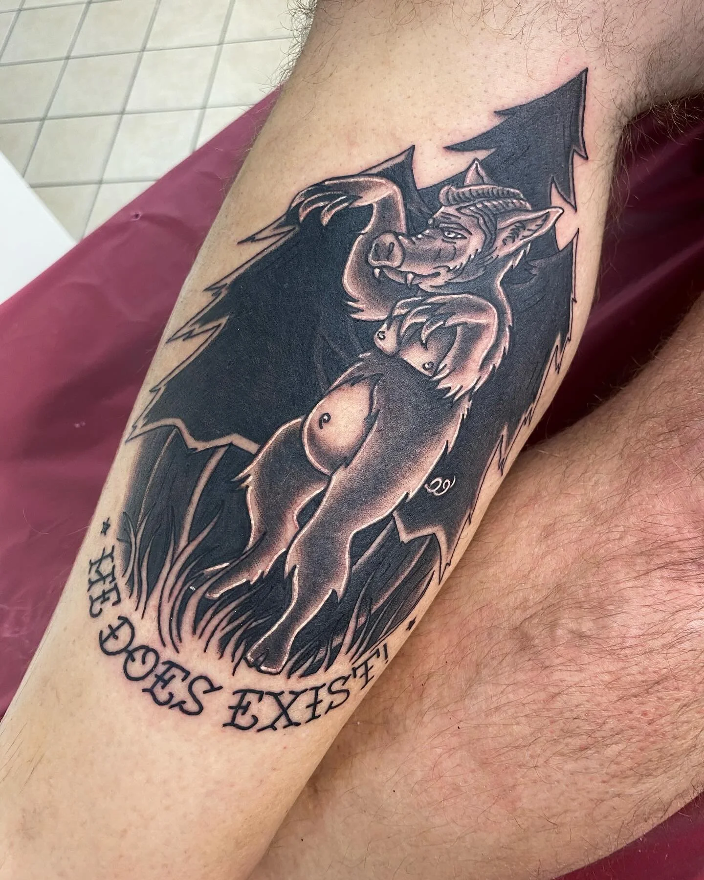 Hello strange world of Instagram! I have been neglecting you, but I am back and have many a tattoo to post 
soo stay weird you beautiful creatures of the internet!
Did this ManBearPig last year, fun design!!!