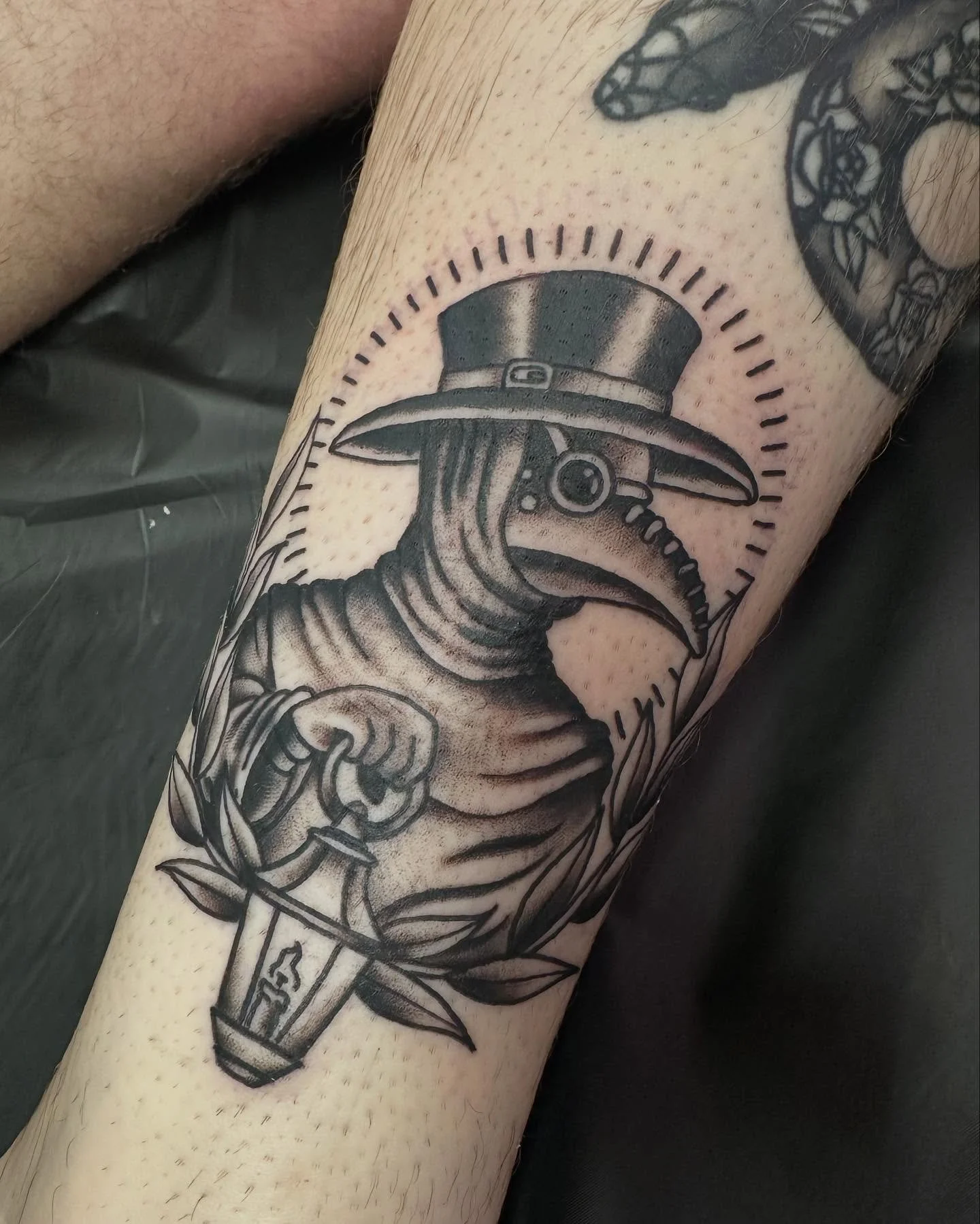 sick plague doctor from the other day 🖤