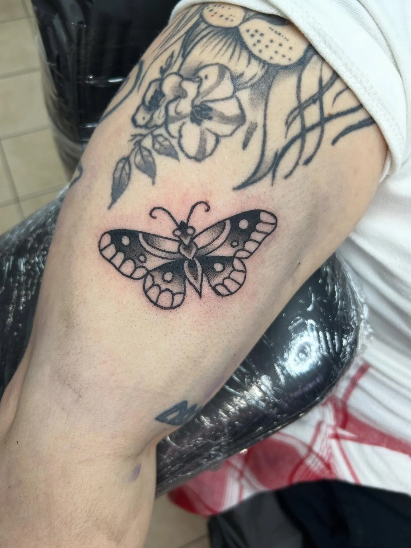 Butterfly from my flash, had so much fun today :) thank you so much Savannah for your trust!!