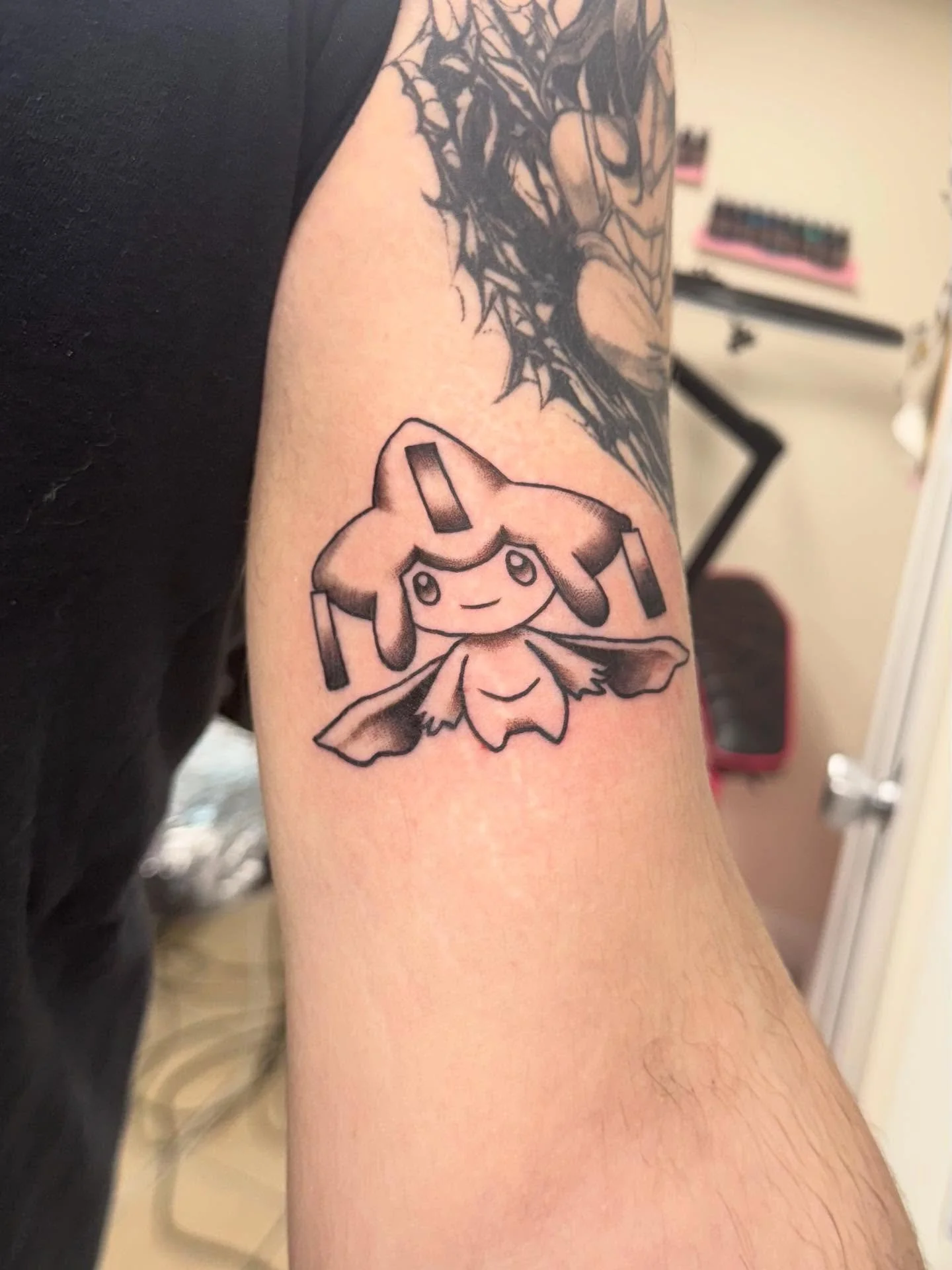 little jirachi i did today! another lovely session, looking forward to creating more little guys. the night is still young come book a tattoo 💯💯💯🗣️🗣️🗣️🗣️🗣️