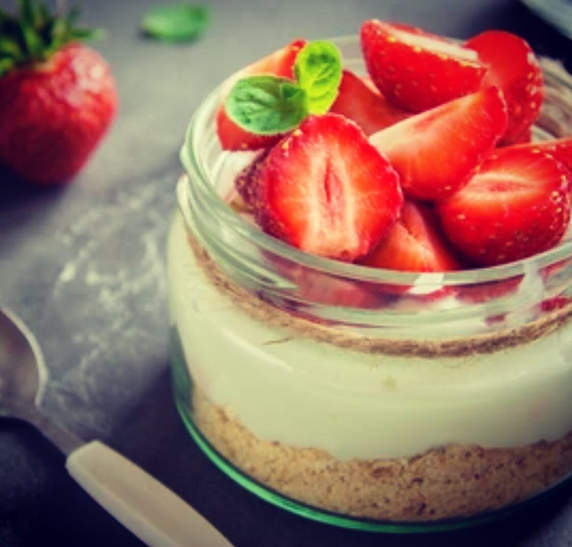 #FRIDAYNIGHTLIVE #FNL #NOTSOLOCKEDDOWNLIVE

Yo yo yo! It&rsquo;s by far the most popular #FNL week, dessert! Going super simple this week with cheesecake in a jar, set in the fridge, take to your mates BBQ, look good and receive great feedback for ha