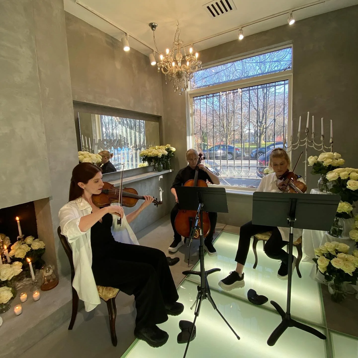 Thank you to @xxmattersoftheheartxx / @hidden_s_rank for having us yesterday at their gala and collab with @hoka!

Thank you @_gab.riella ✨