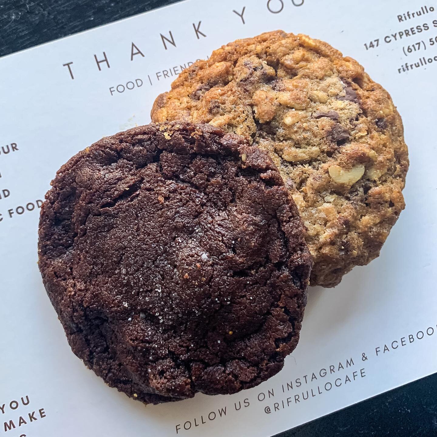 How could we pick between our Everything Cookies and our Midnight Roadies? 

Dietary notes below 👇

Midnight Roads - dark chocolate, bits of fig, and sea salt (vegan)

Everything Cookies - oats, walnuts, cranberries, and chocolate