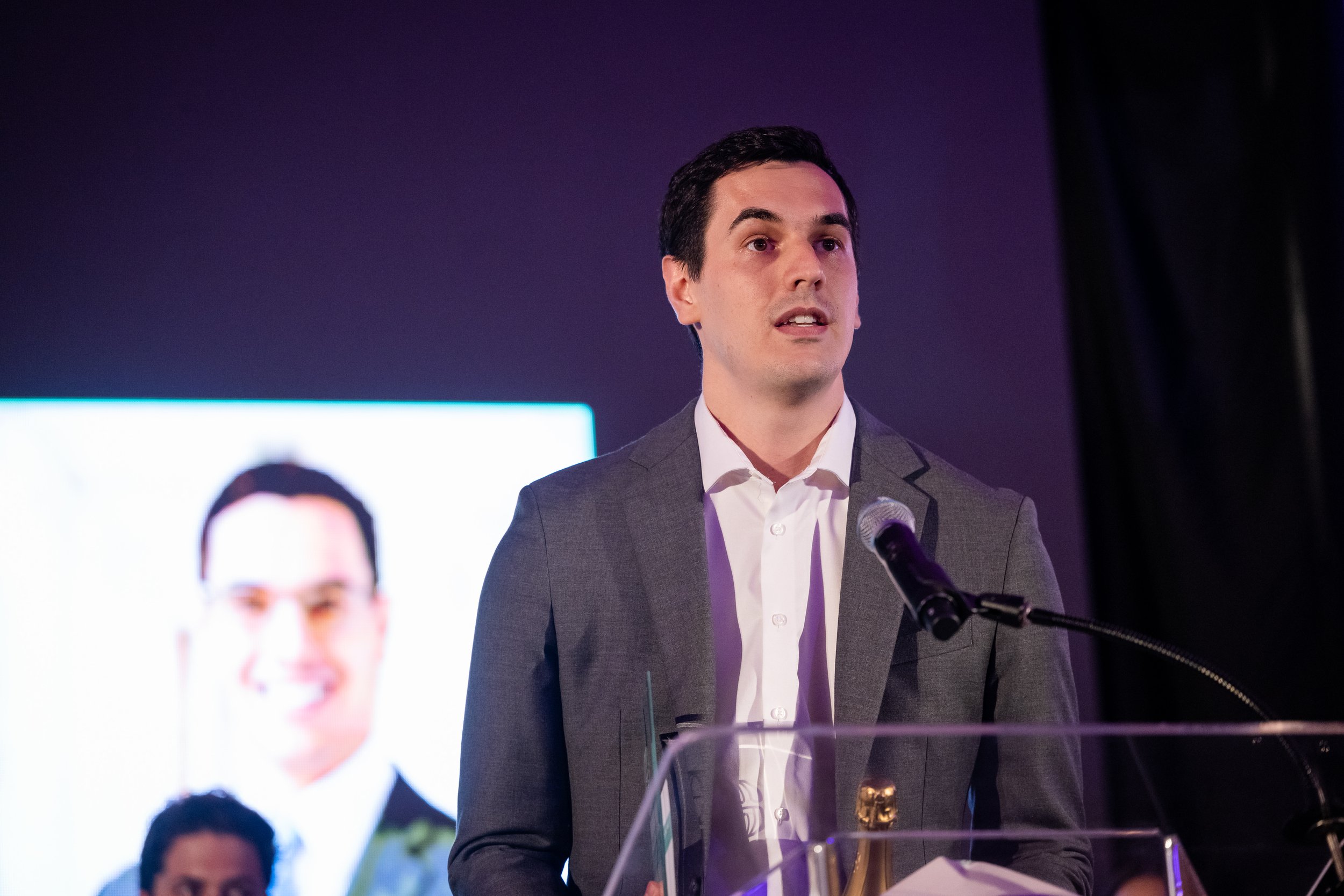 0341.San Francisco.Hibernia.Customer Success Excellence Awards.jpg