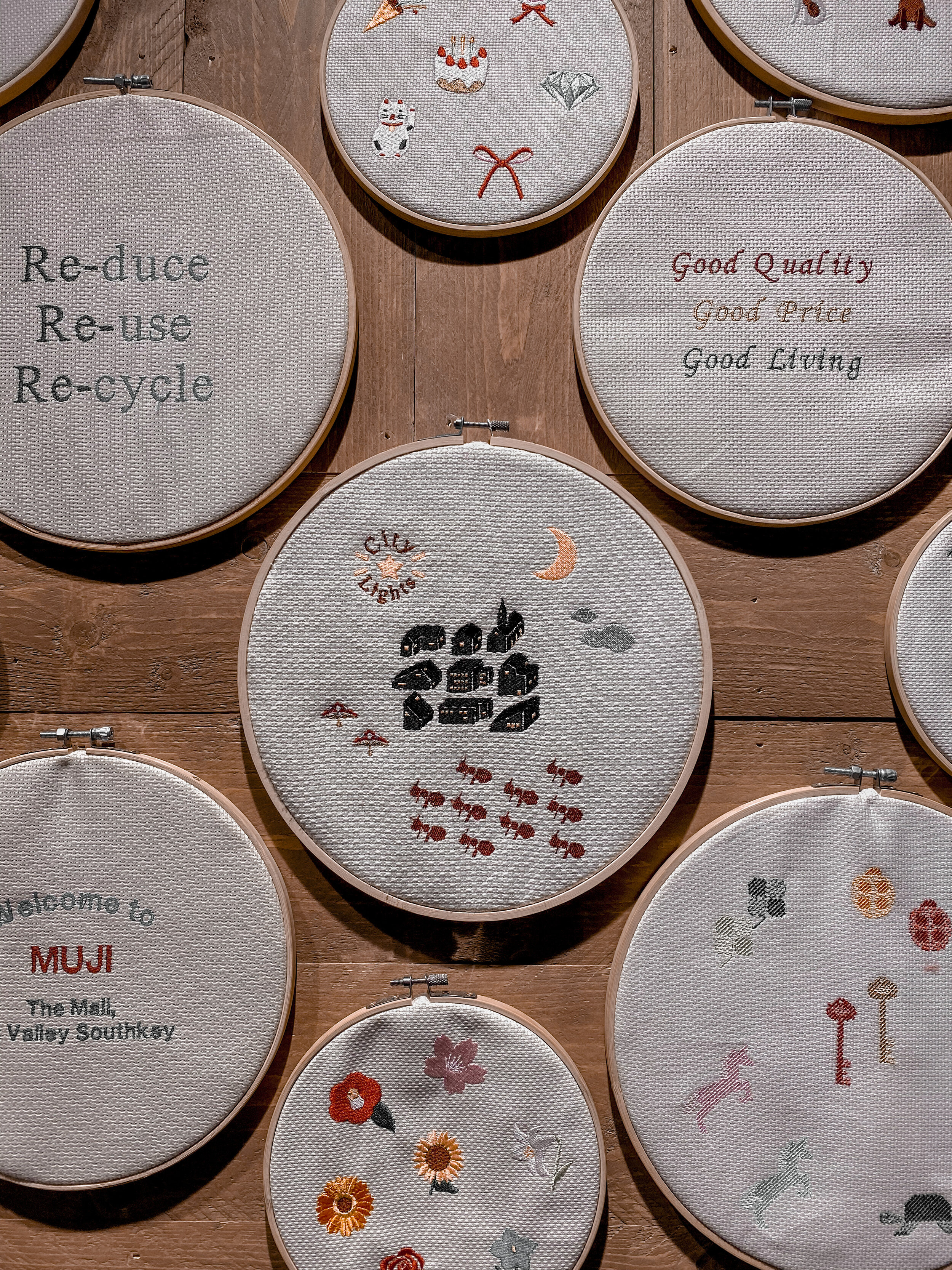 *Do cross-stitch (2)