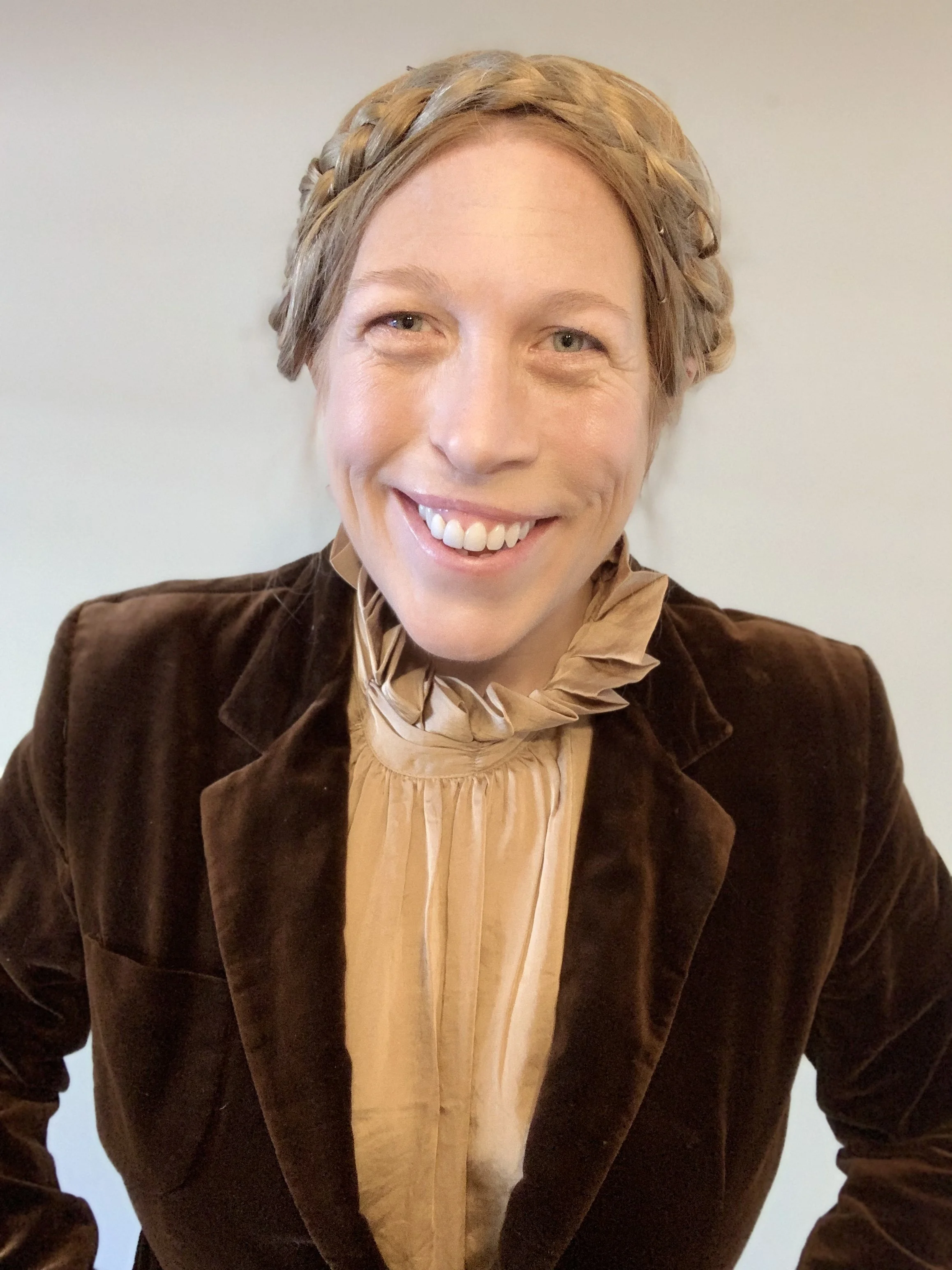 professional profile photo.jpg
