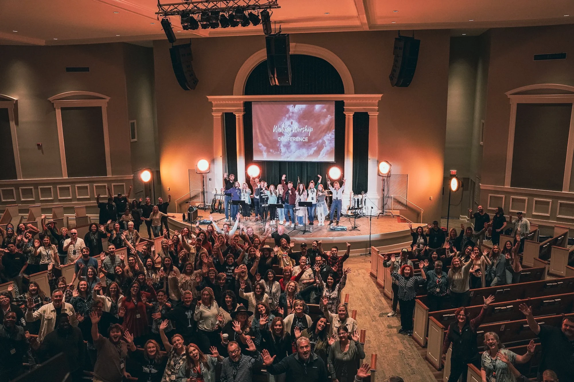 WW Con 22 - Group Picture.jpeg