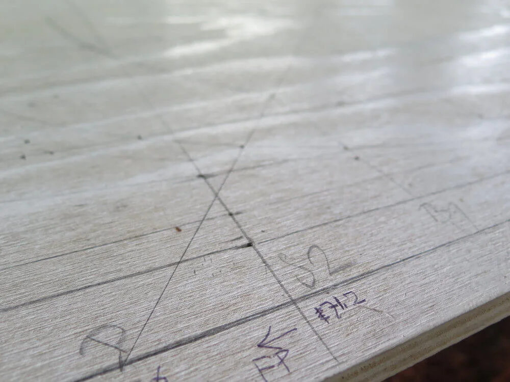 Criss-crossing lines | The diagonal crossing Section 2.