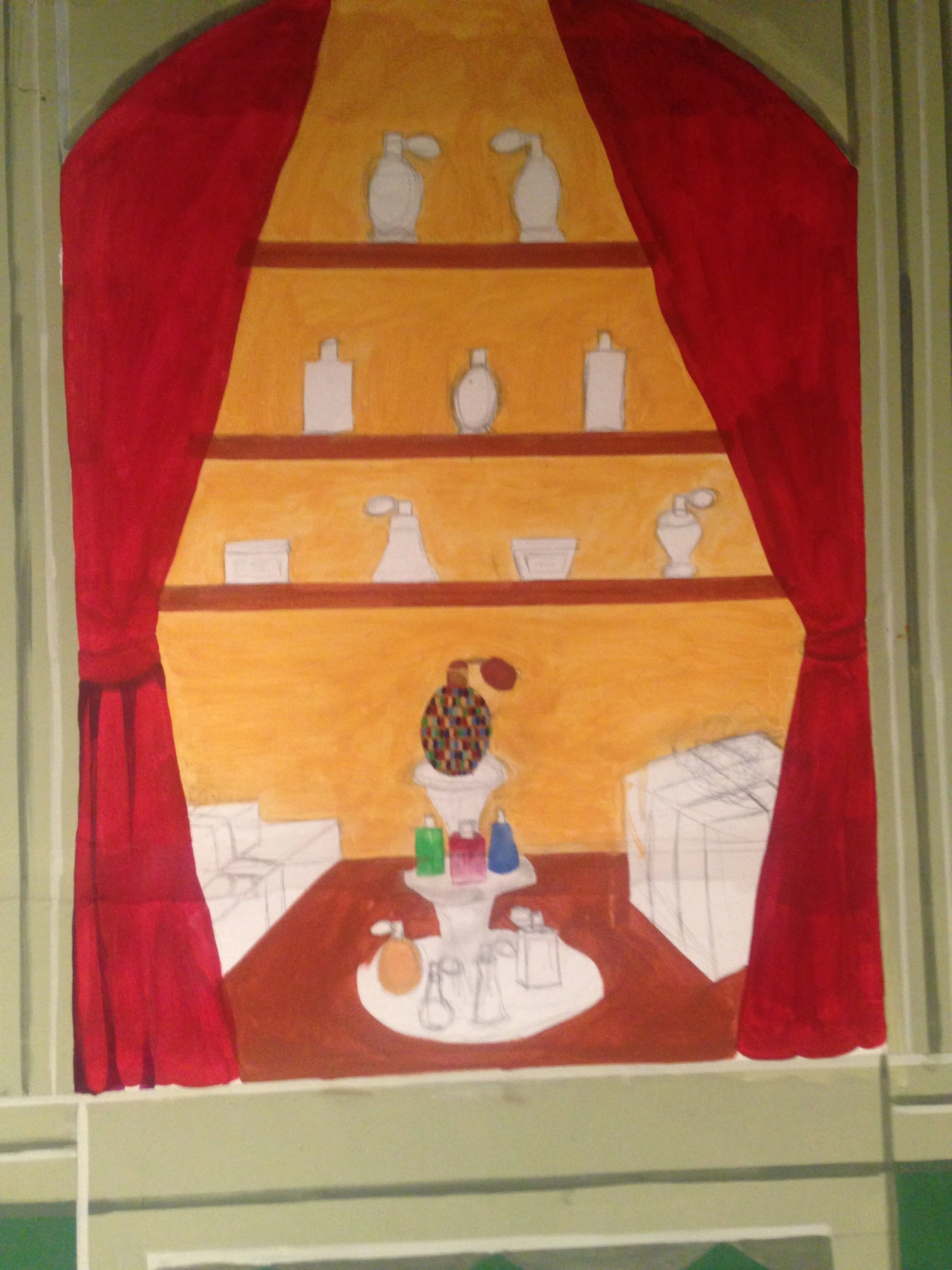 Painting process for the parfumerie facade. 