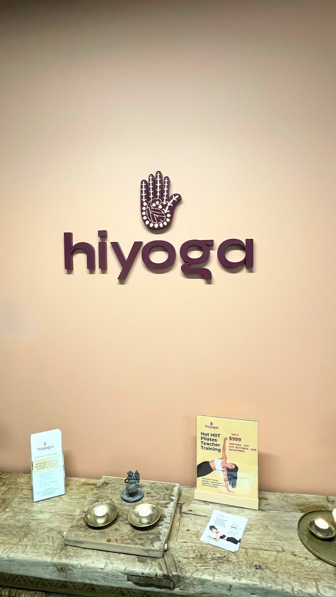 Right in the heart of Auckland CBD - step out of the rush and into your reset. Breathe, move and find balance admits the chaos. π§‍βοΈπΏ
#aucklandyoga #yoga #pilates #hiyoga #cityescape