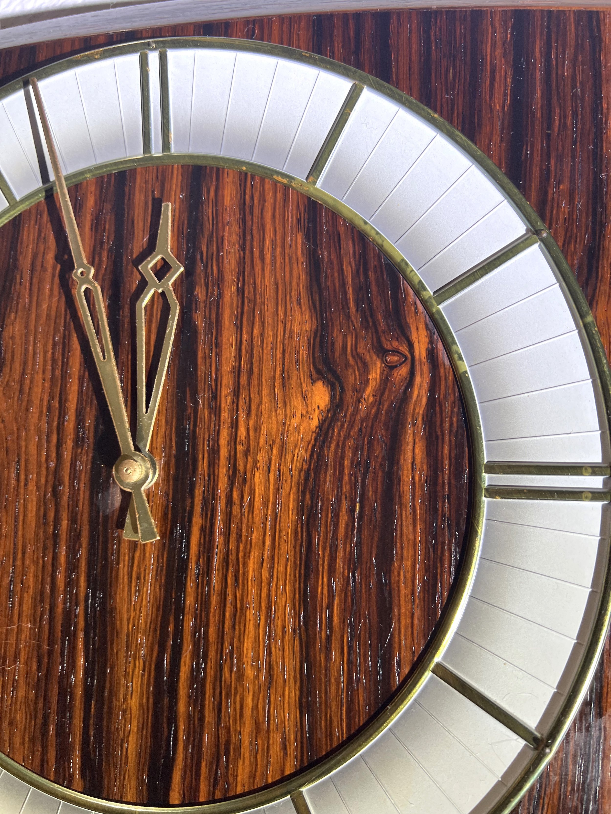 Wood Pendulum Clock6.jpg