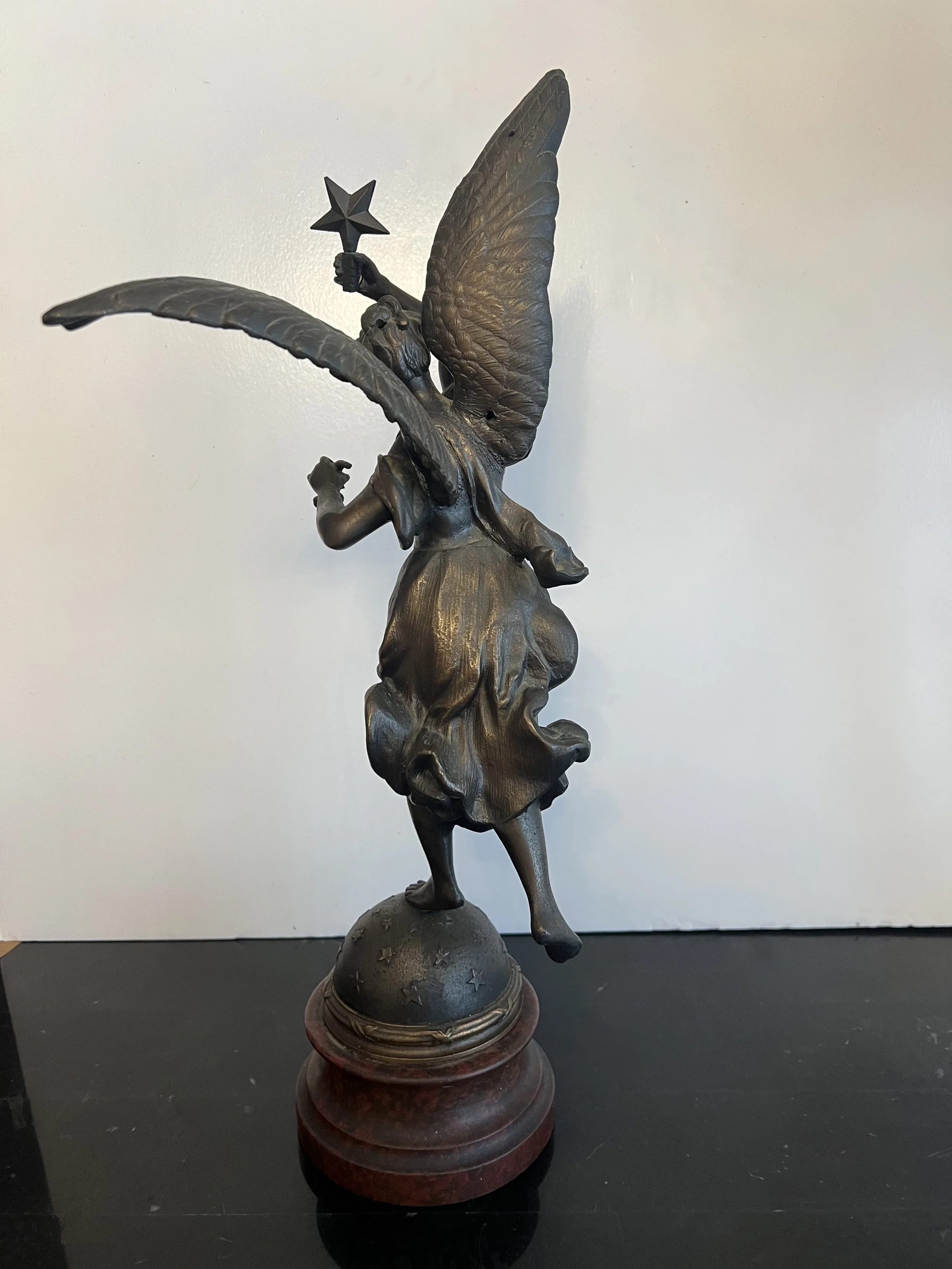 Bronze Star Statue10.jpg