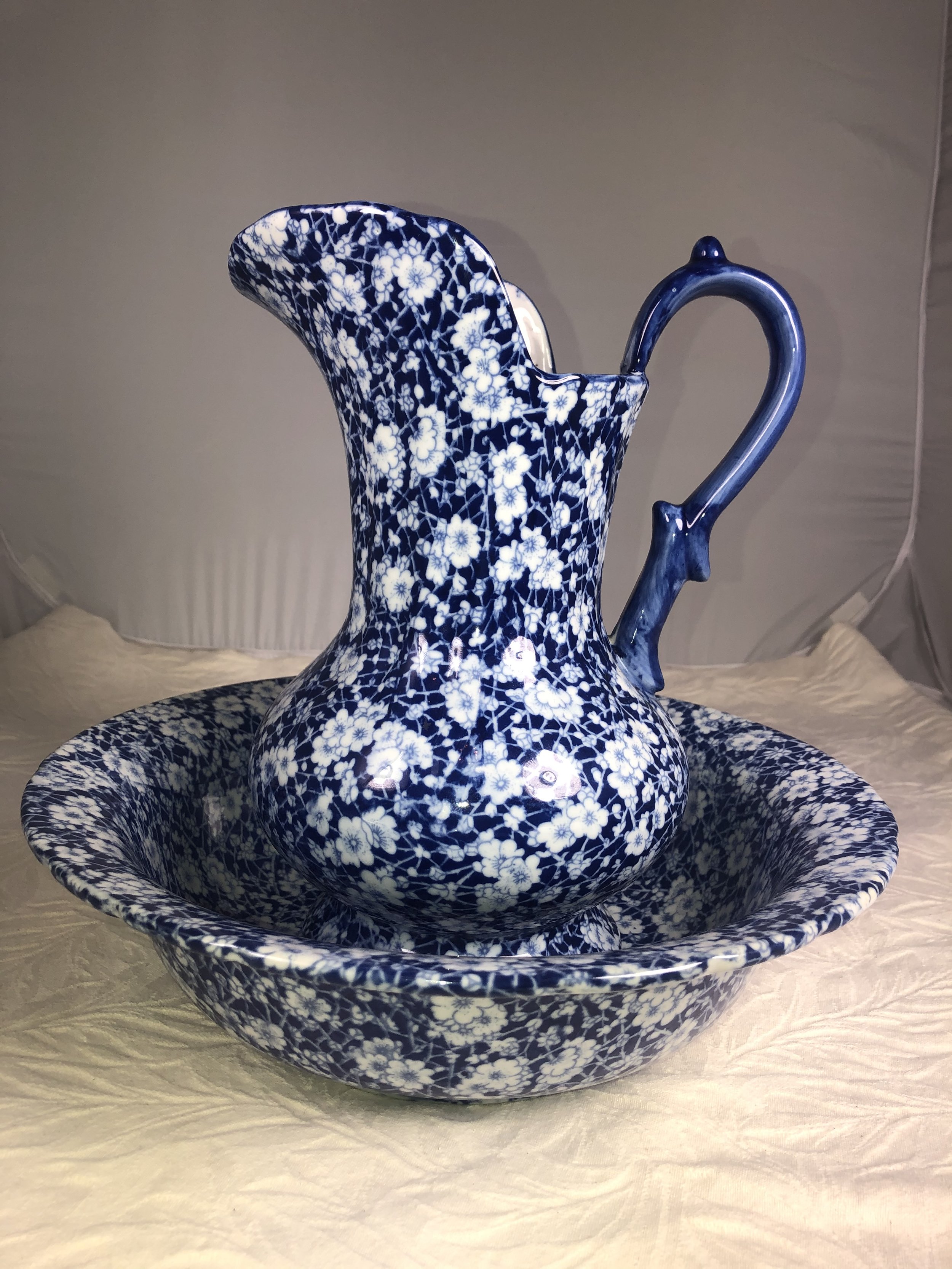 Blue White Pitcher and Bowl2.jpg