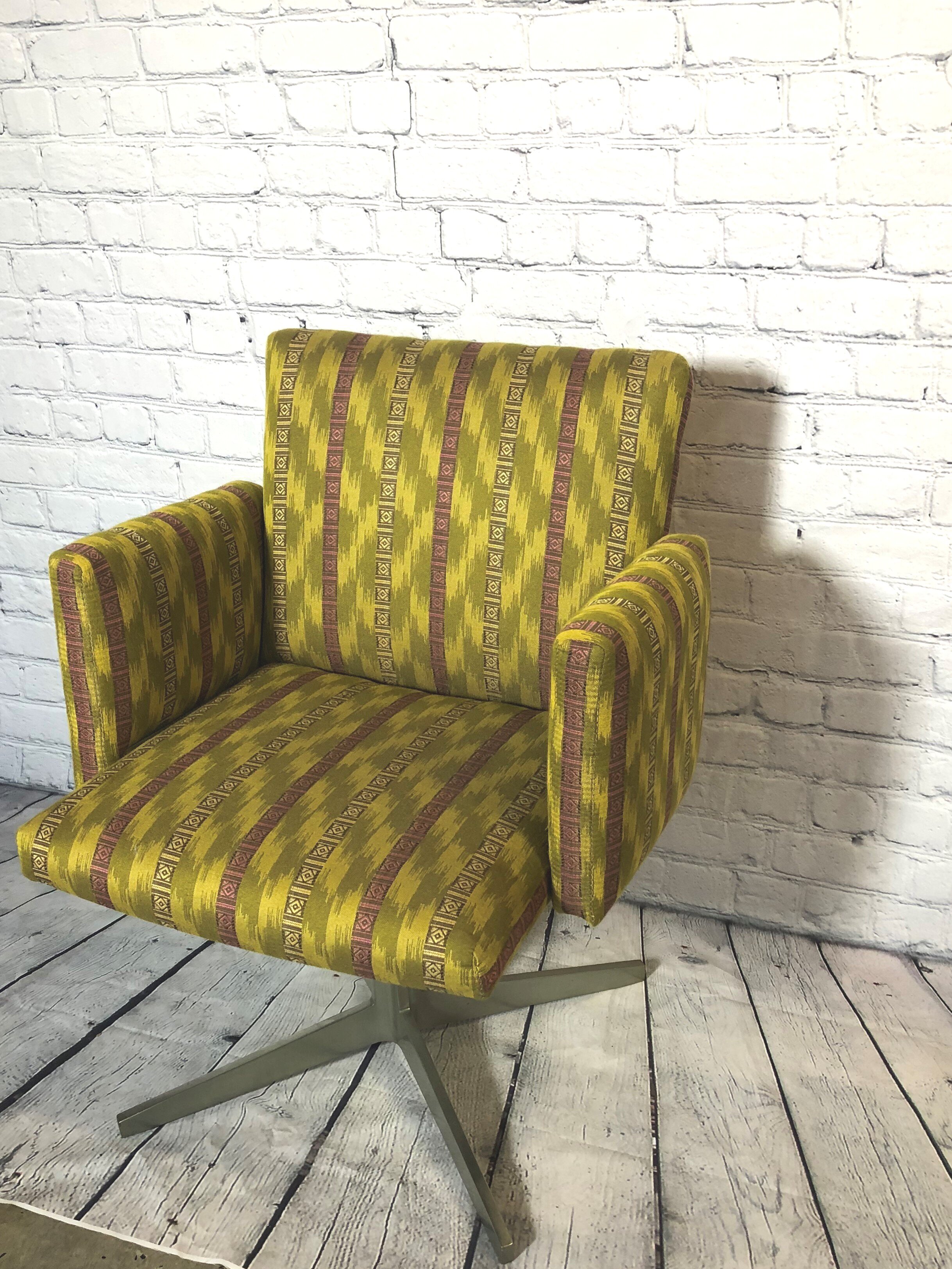 Midcentury+Modern+Chair6.jpg