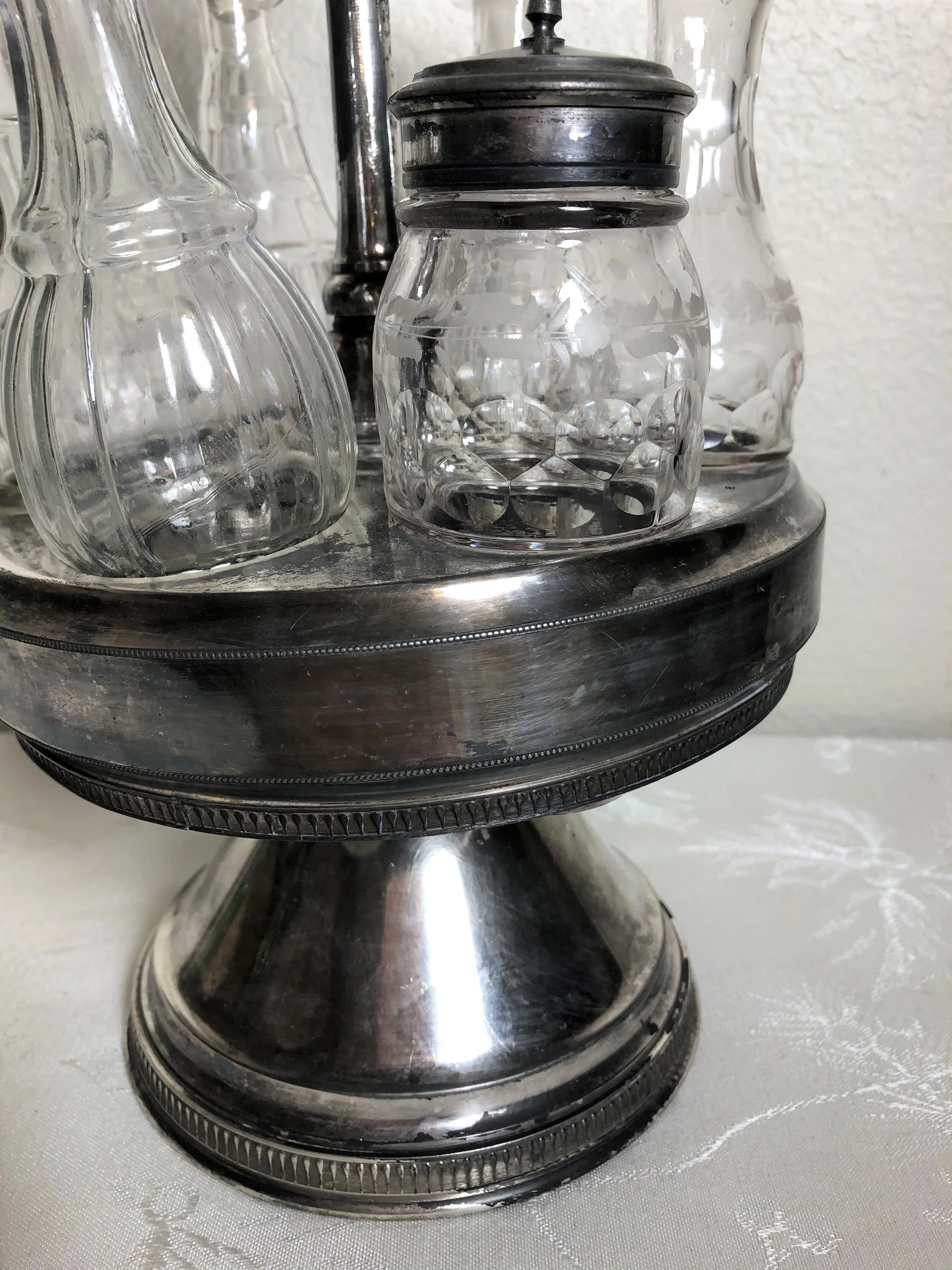 Cruet Set with bottles4.jpg
