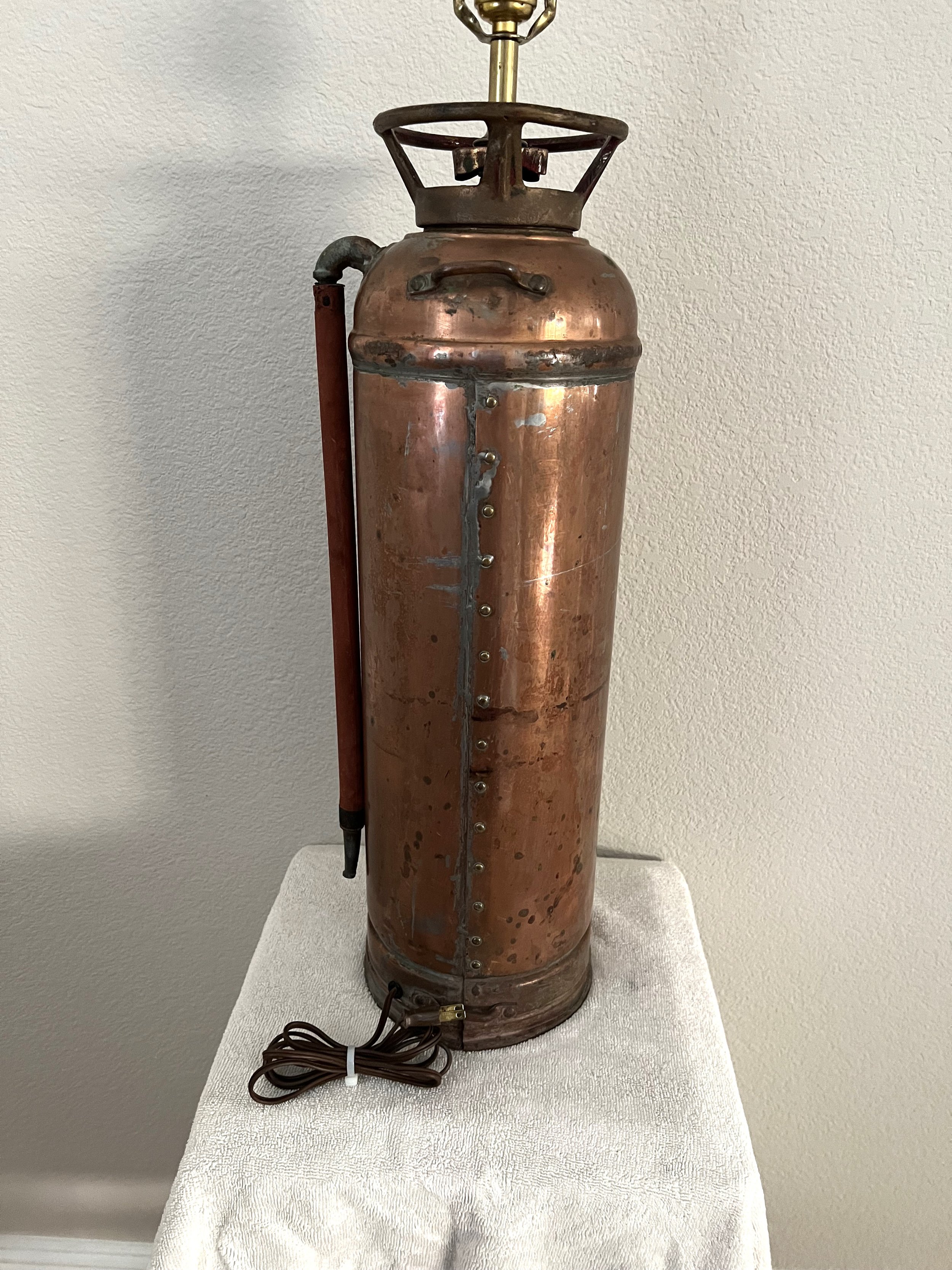 Extinguisher15.jpg