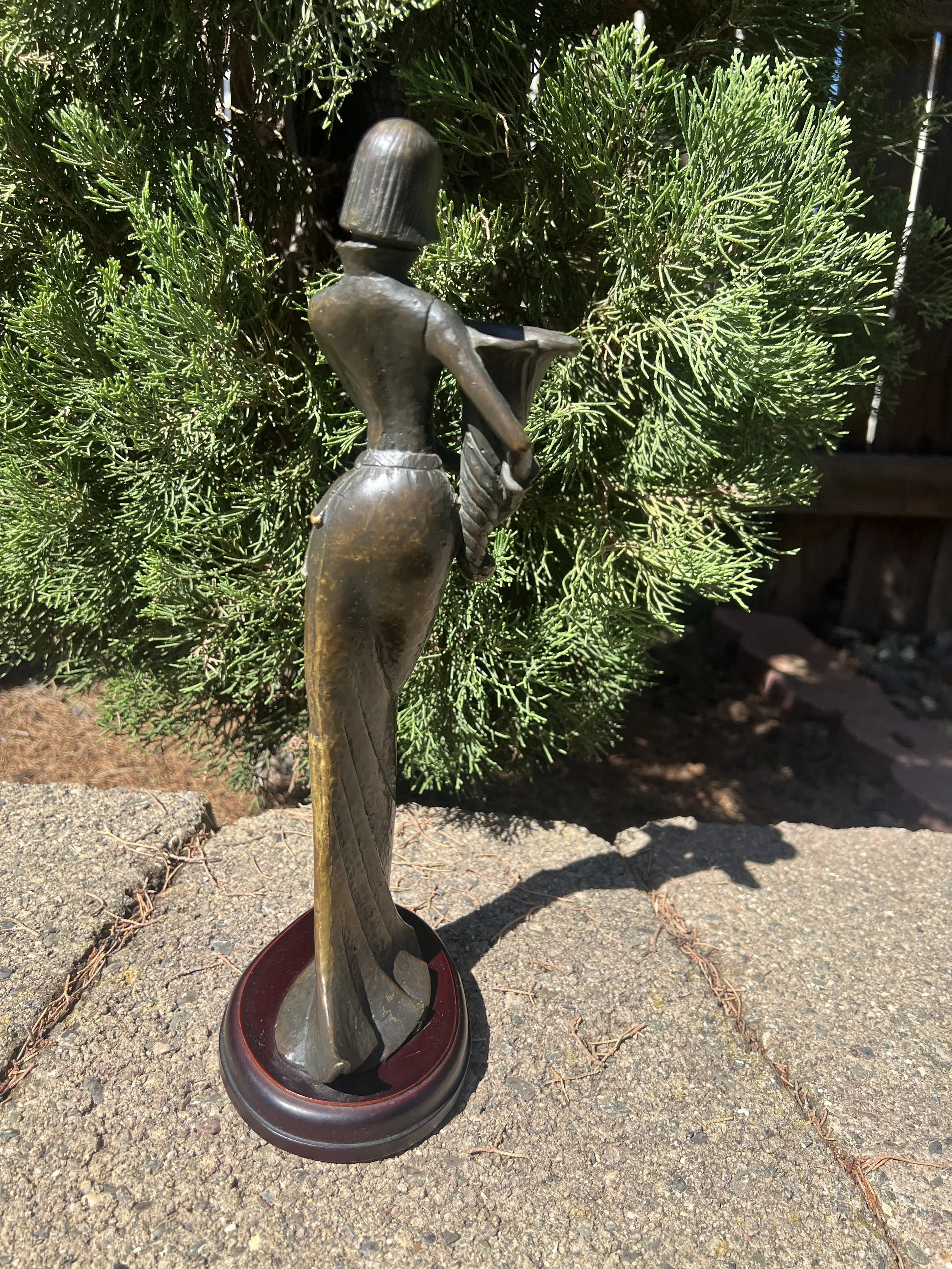 Art Deco Bronze Woman3.jpeg