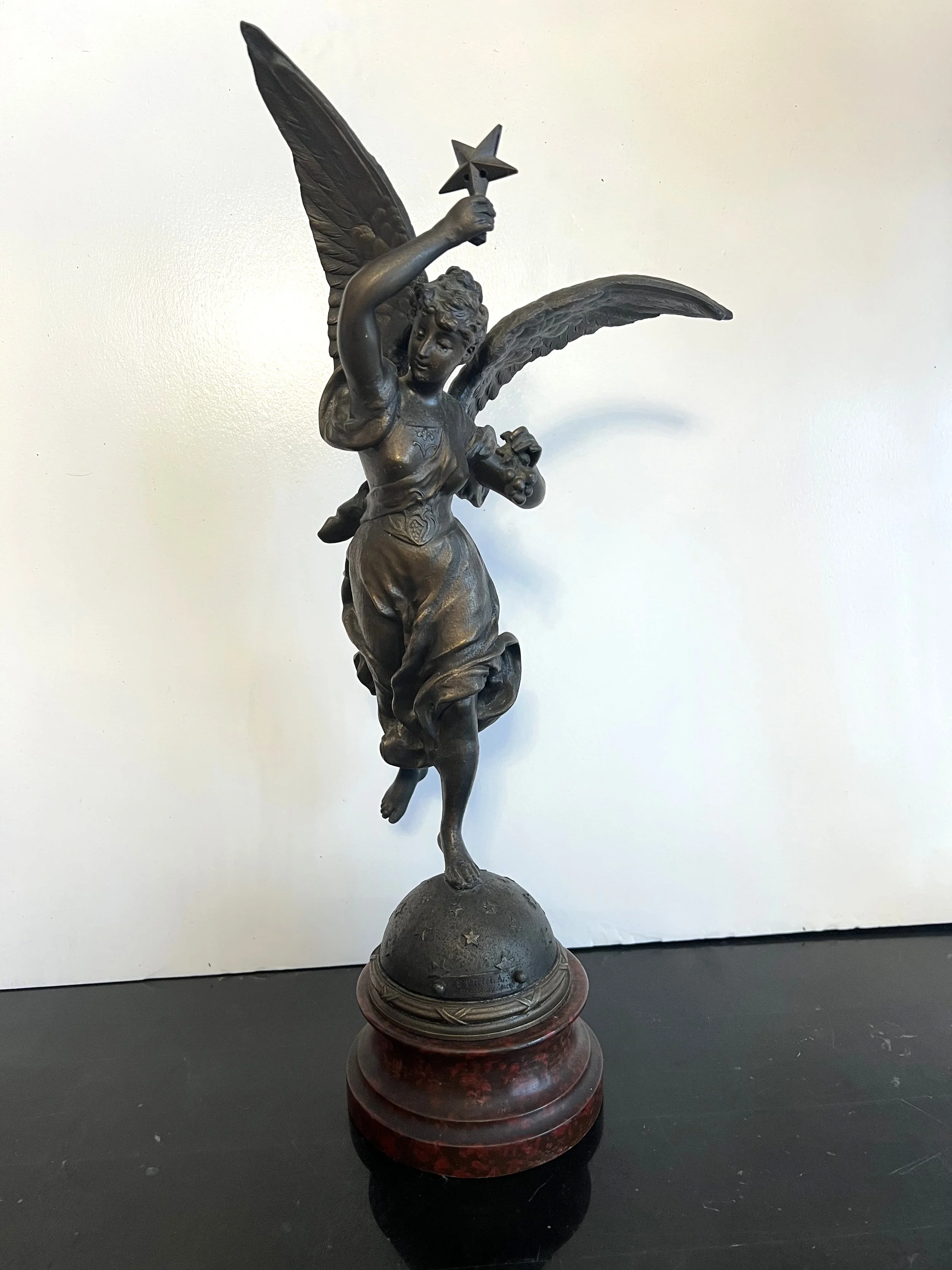 Bronze Star Statue5.jpg