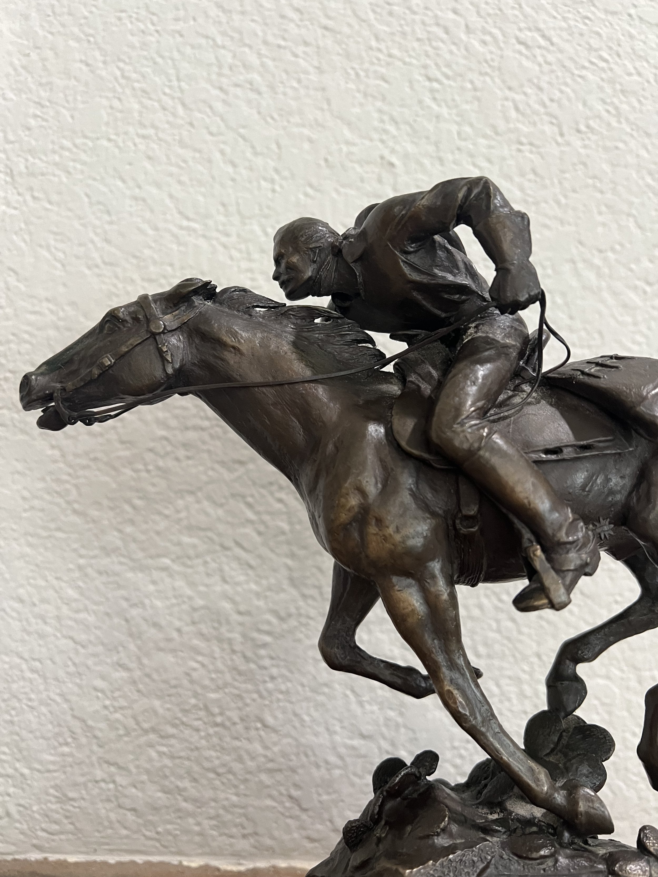 Wells Fargo Statue1.jpg