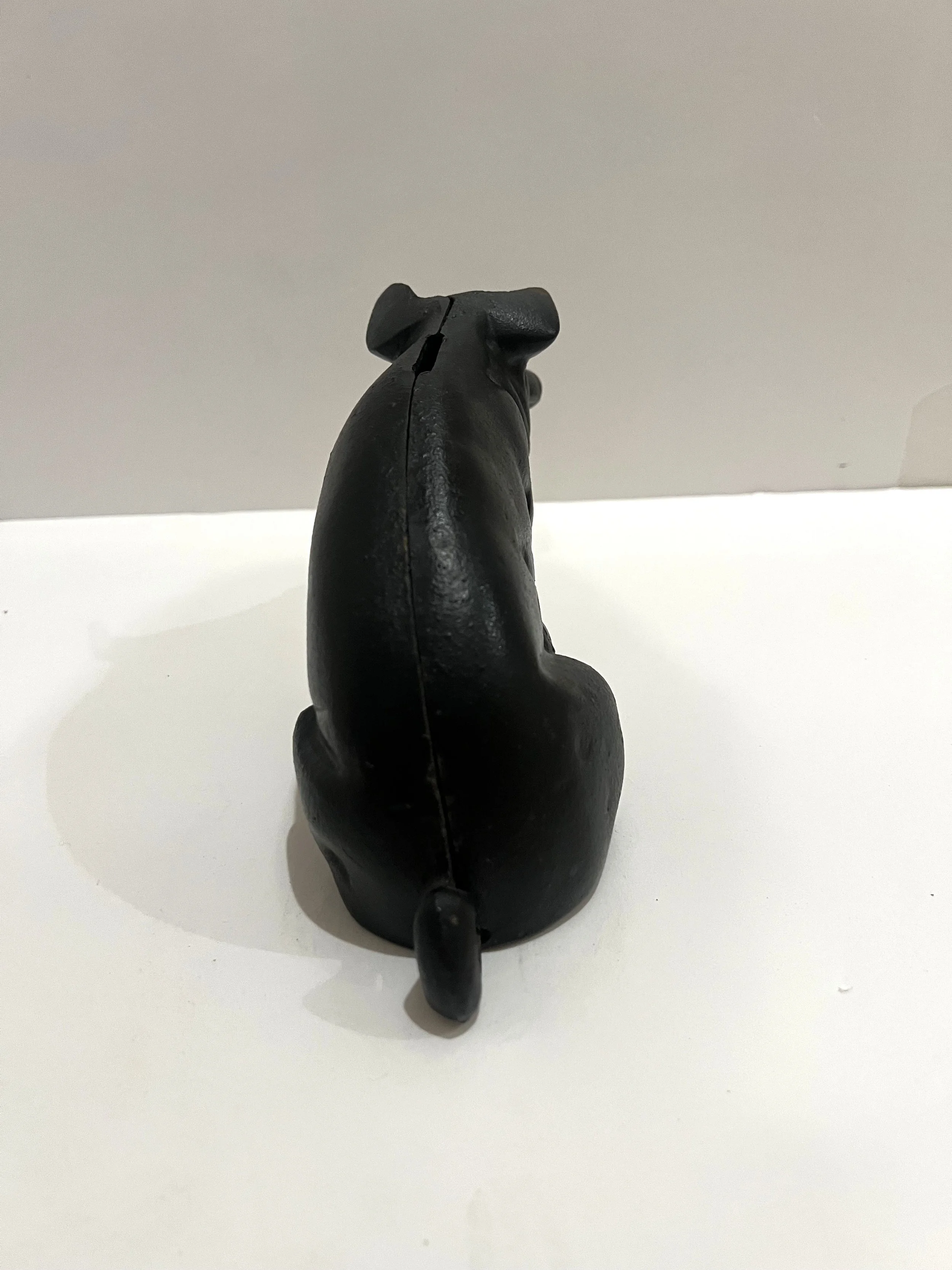 Caste Iron Piggy4.jpeg