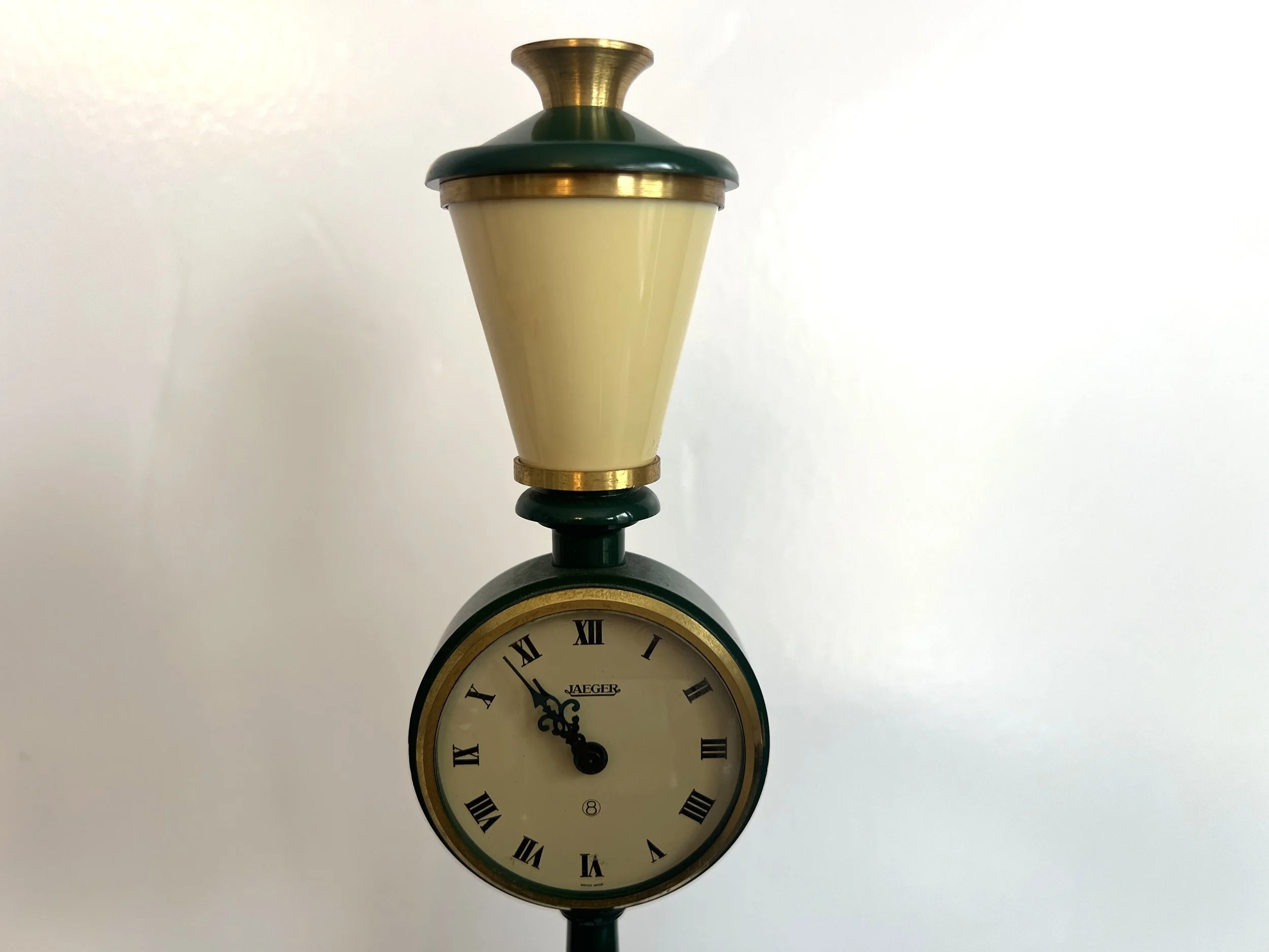 Jaegar Table Clock3.jpeg