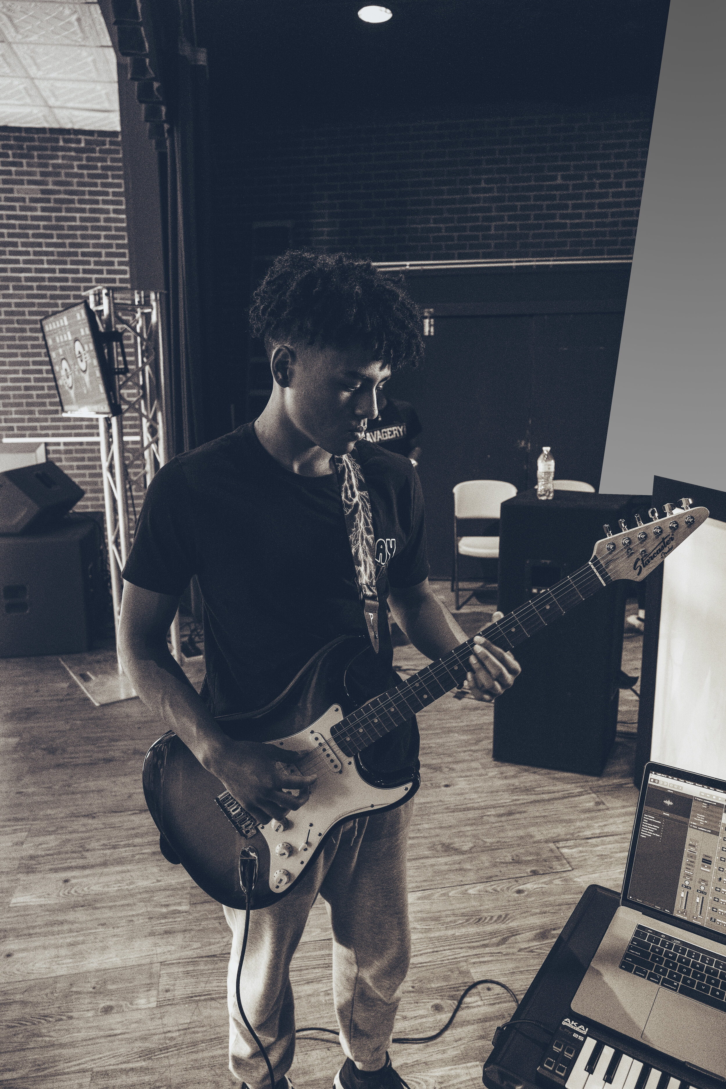 DSCF0106 wottt.jpg
