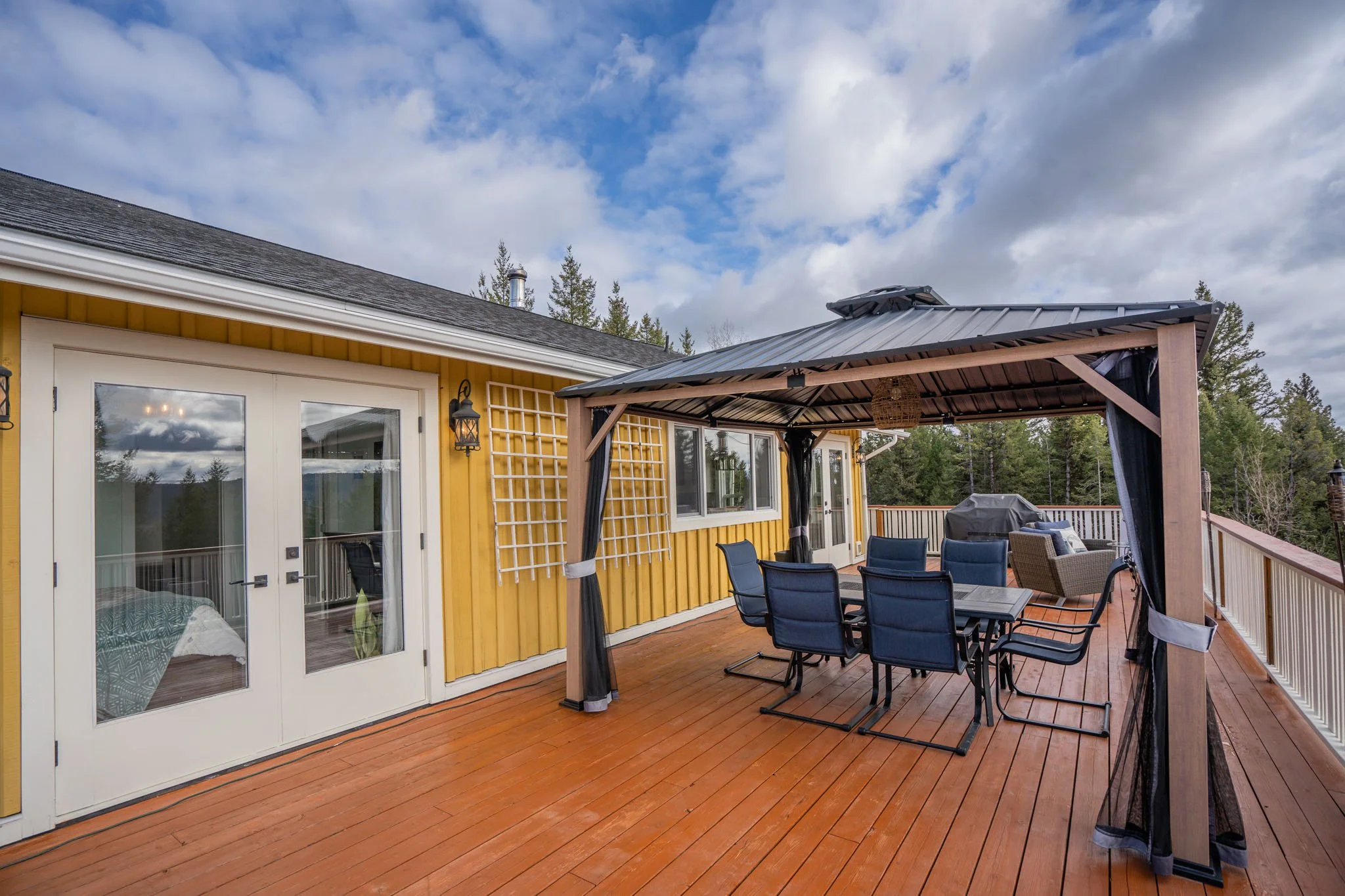 Sallee Duntin 100 Mile House Realtor - 6326 SPURAWAY DRIVE-8.jpg