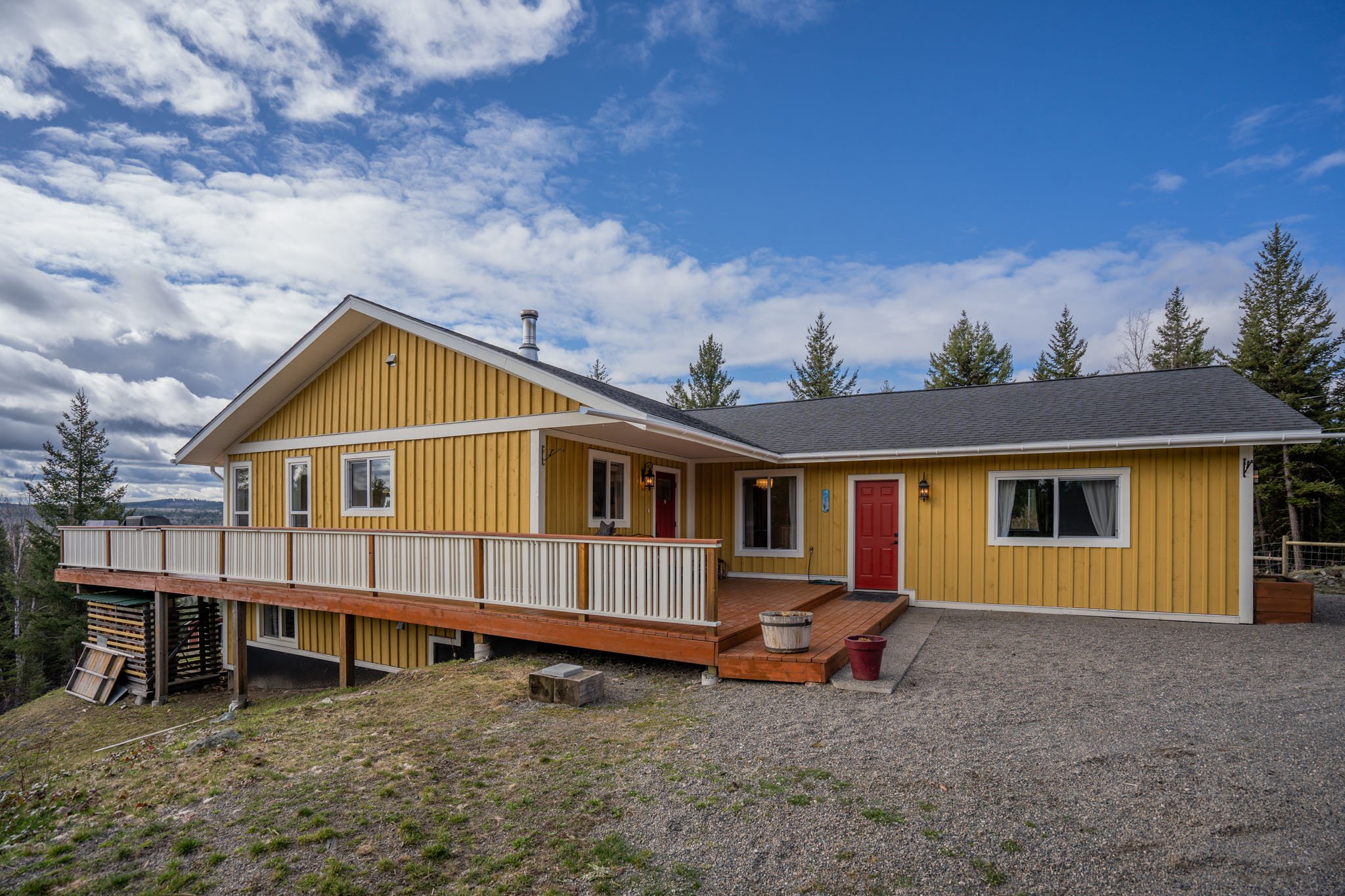 Sallee Duntin 100 Mile House Realtor - 6326 SPURAWAY DRIVE-10.jpg