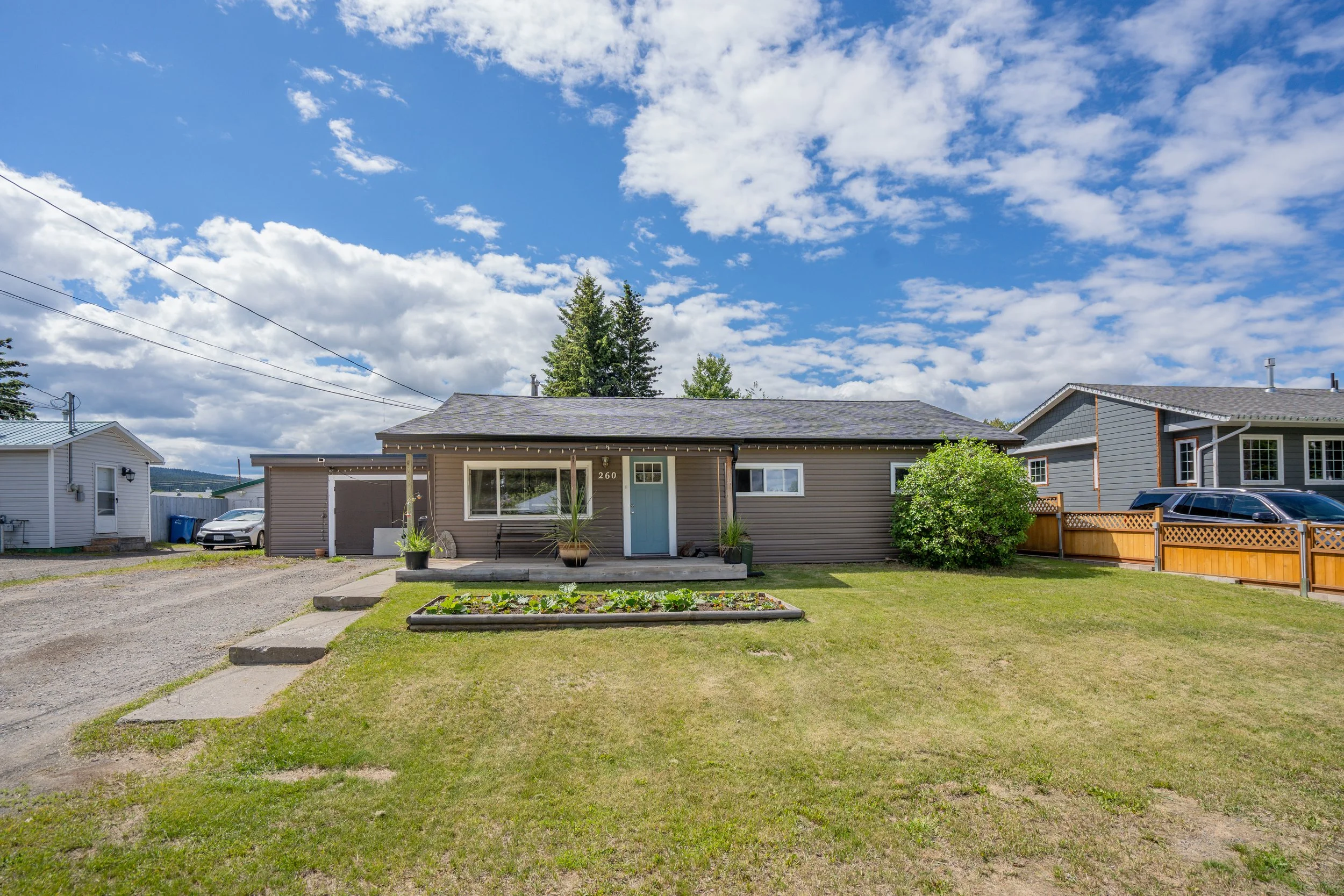 260 DOGWOOD AVENUE: $364,000