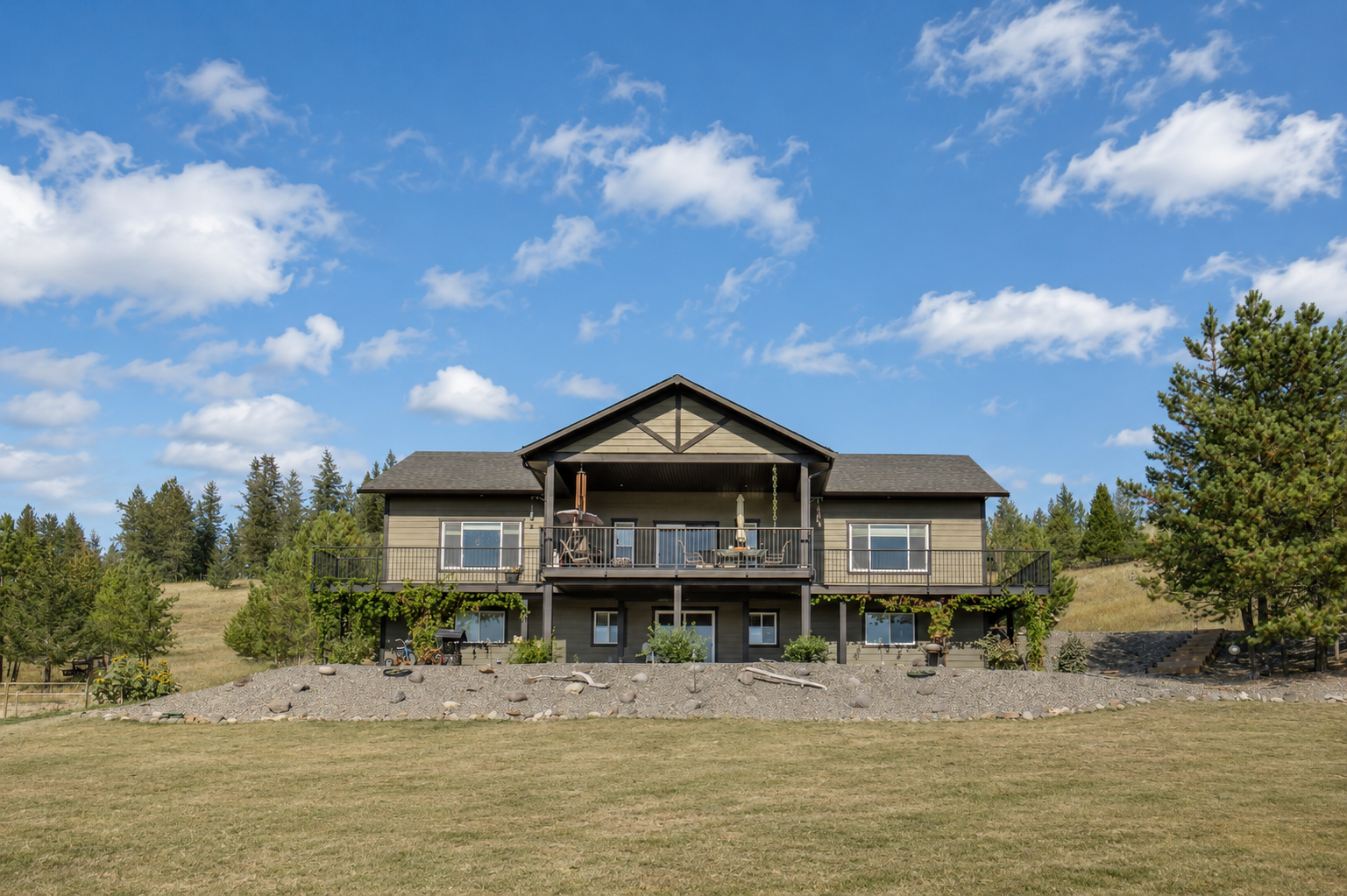 5593 LAKESIDE COURT: $947,770