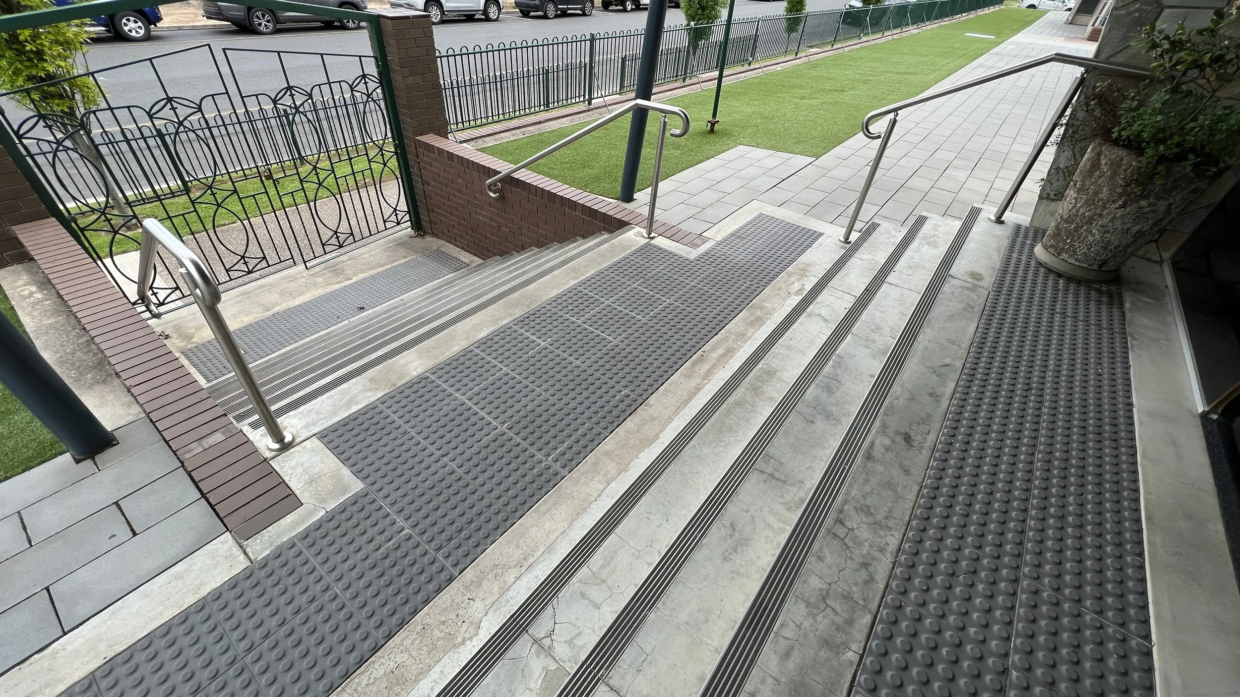 TGSIs trying to fix bad design - Staebl Academy_IMG_3294.JPG