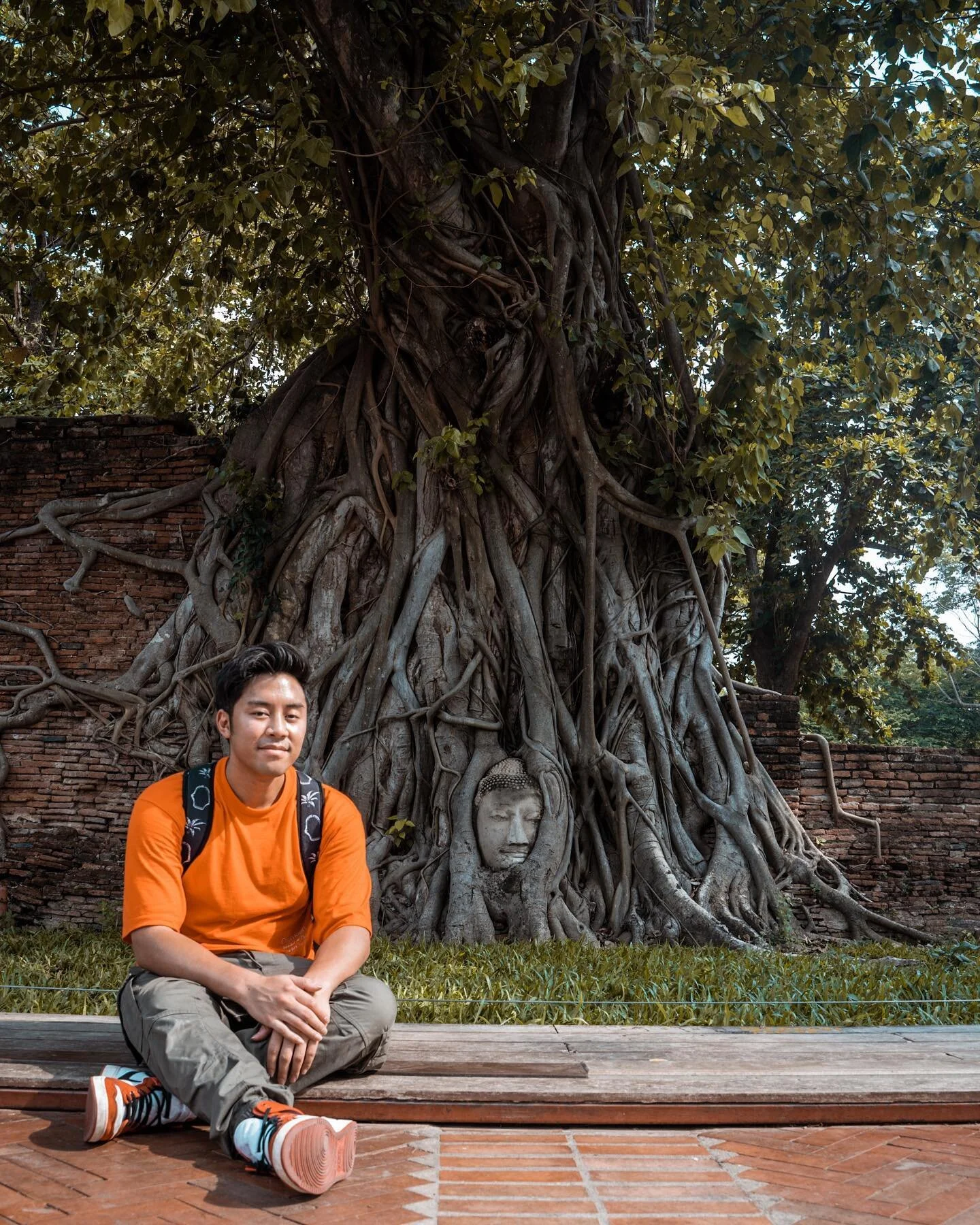 Exploring old temples in Ayutthaya 🇹🇭