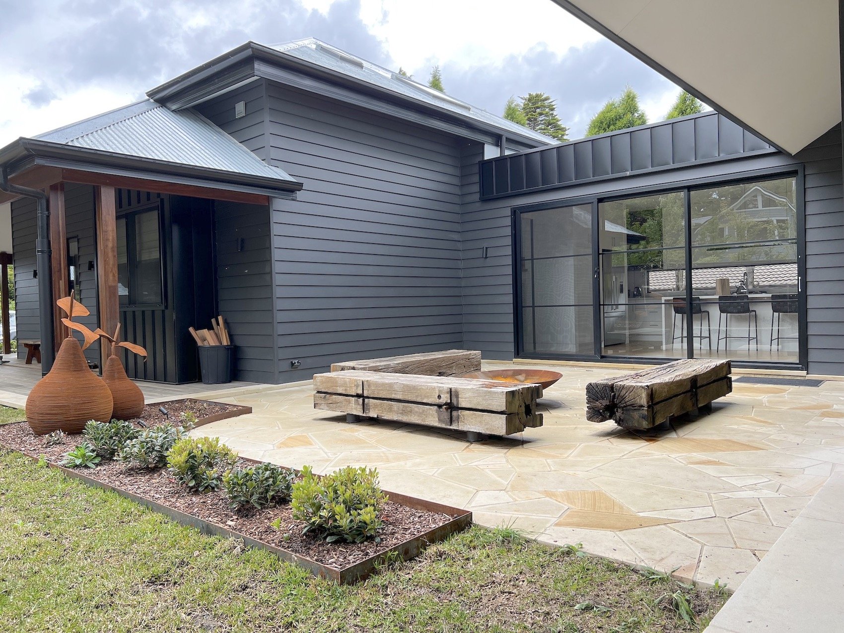 MORVEN ROAD RESIDENCE