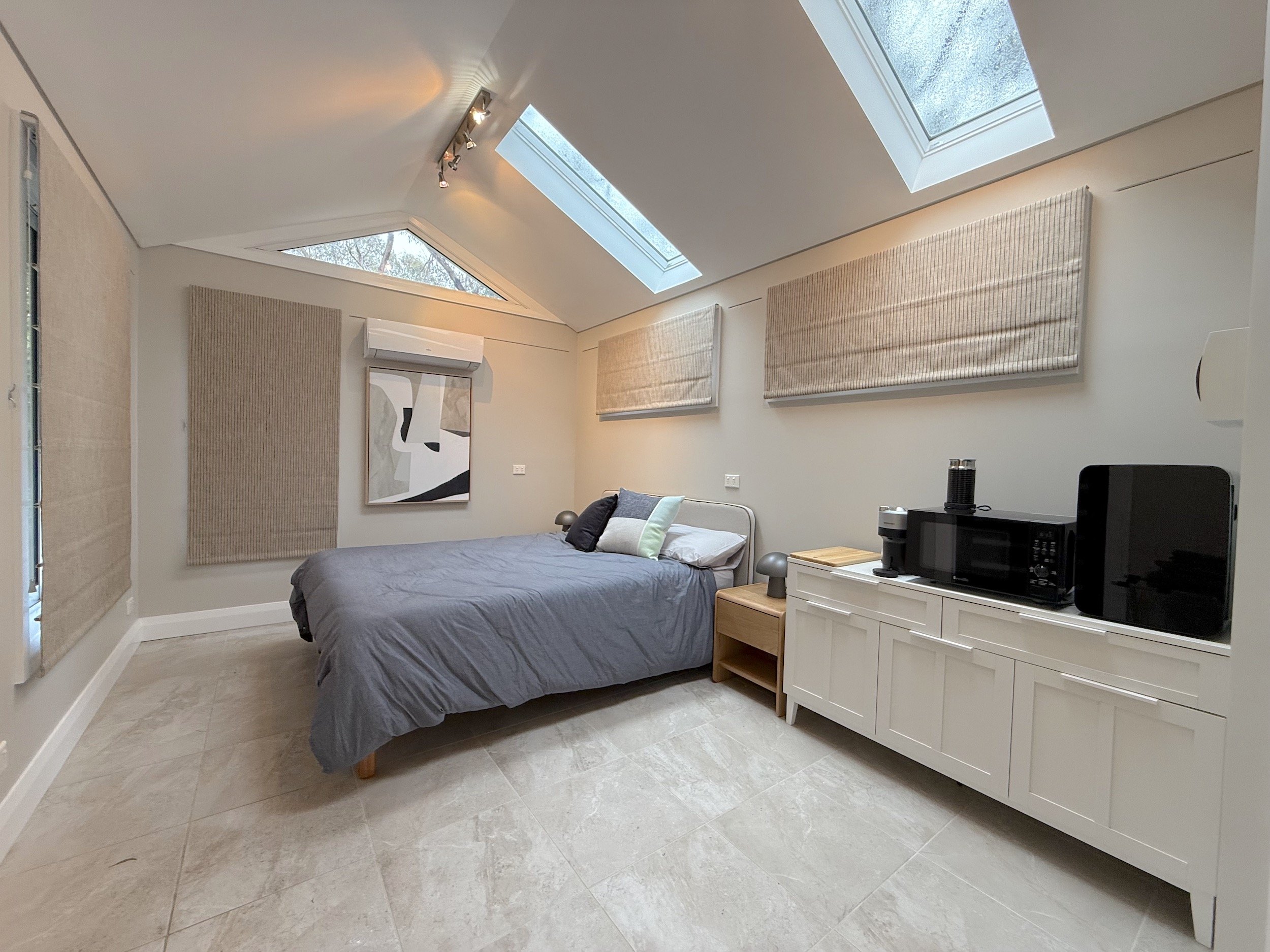 12 The Links Road Leura Studio Interior